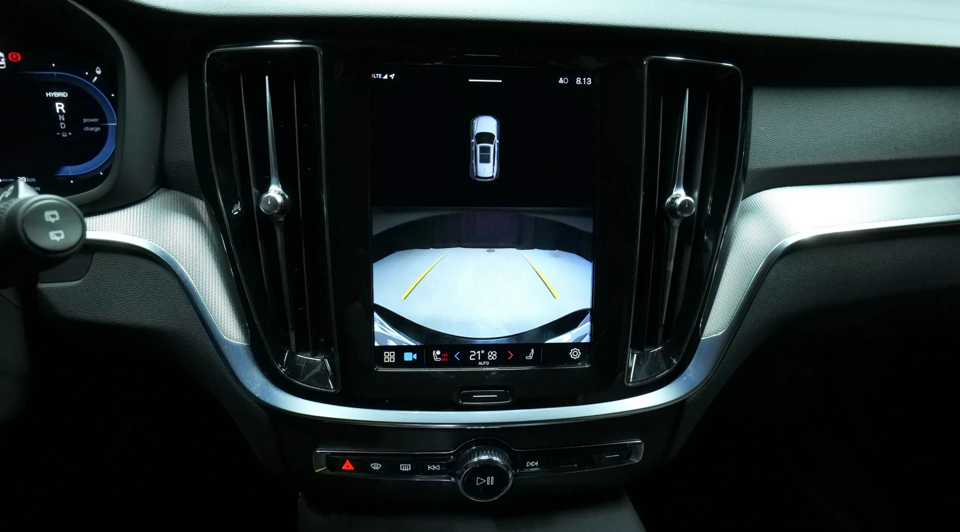 Autokuva 9 - RVA-676