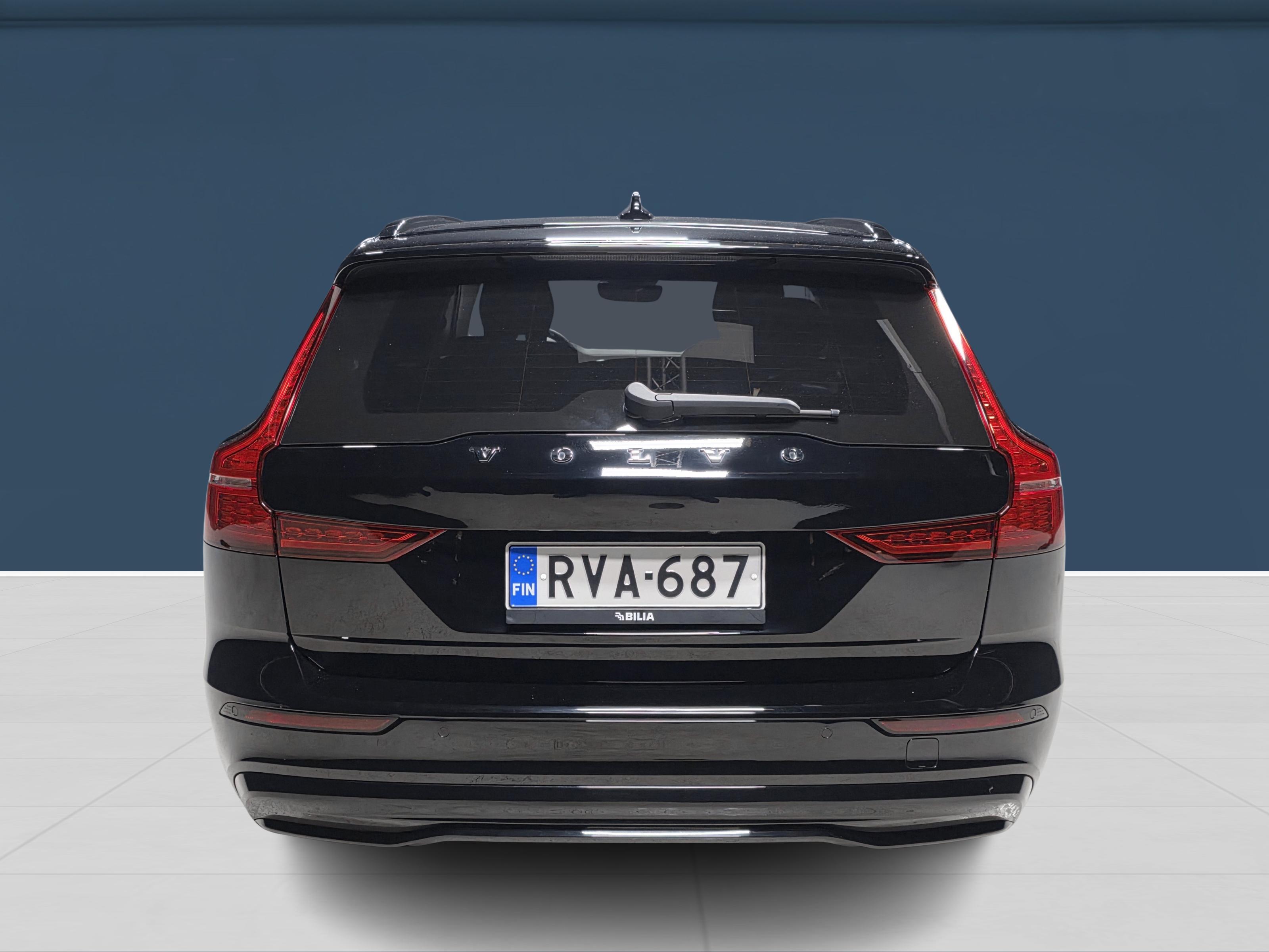 Volvo V60 2023, kuva 5/17