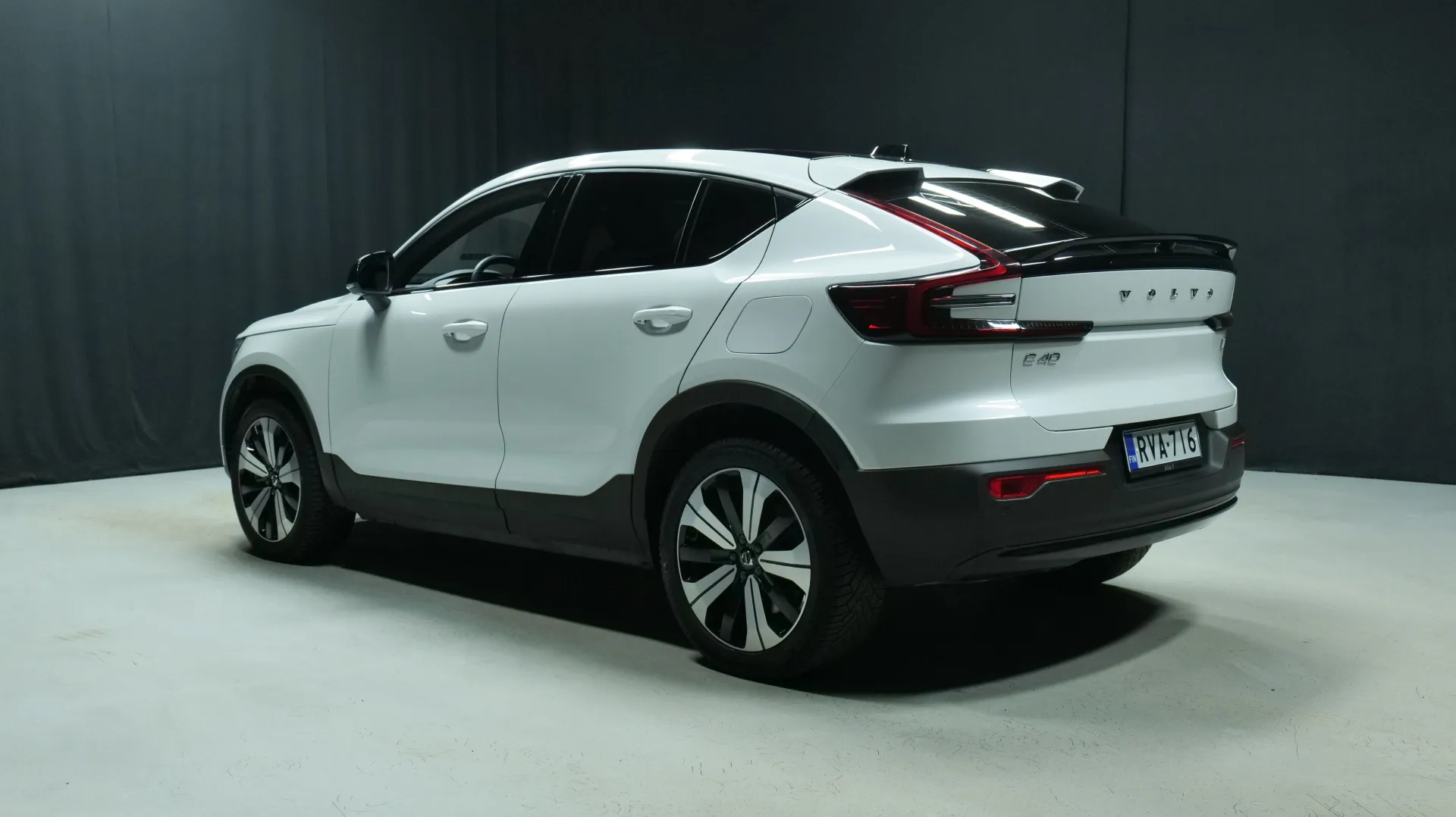 Autokuva 2 - RVA-716