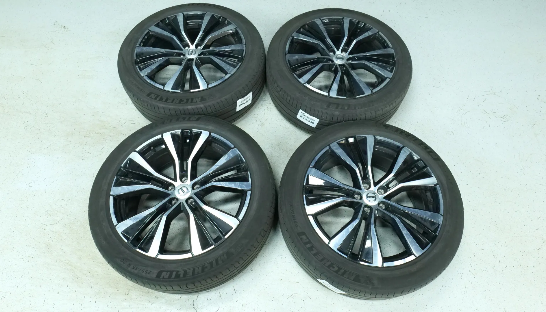 Autokuva 19 - RVA-830