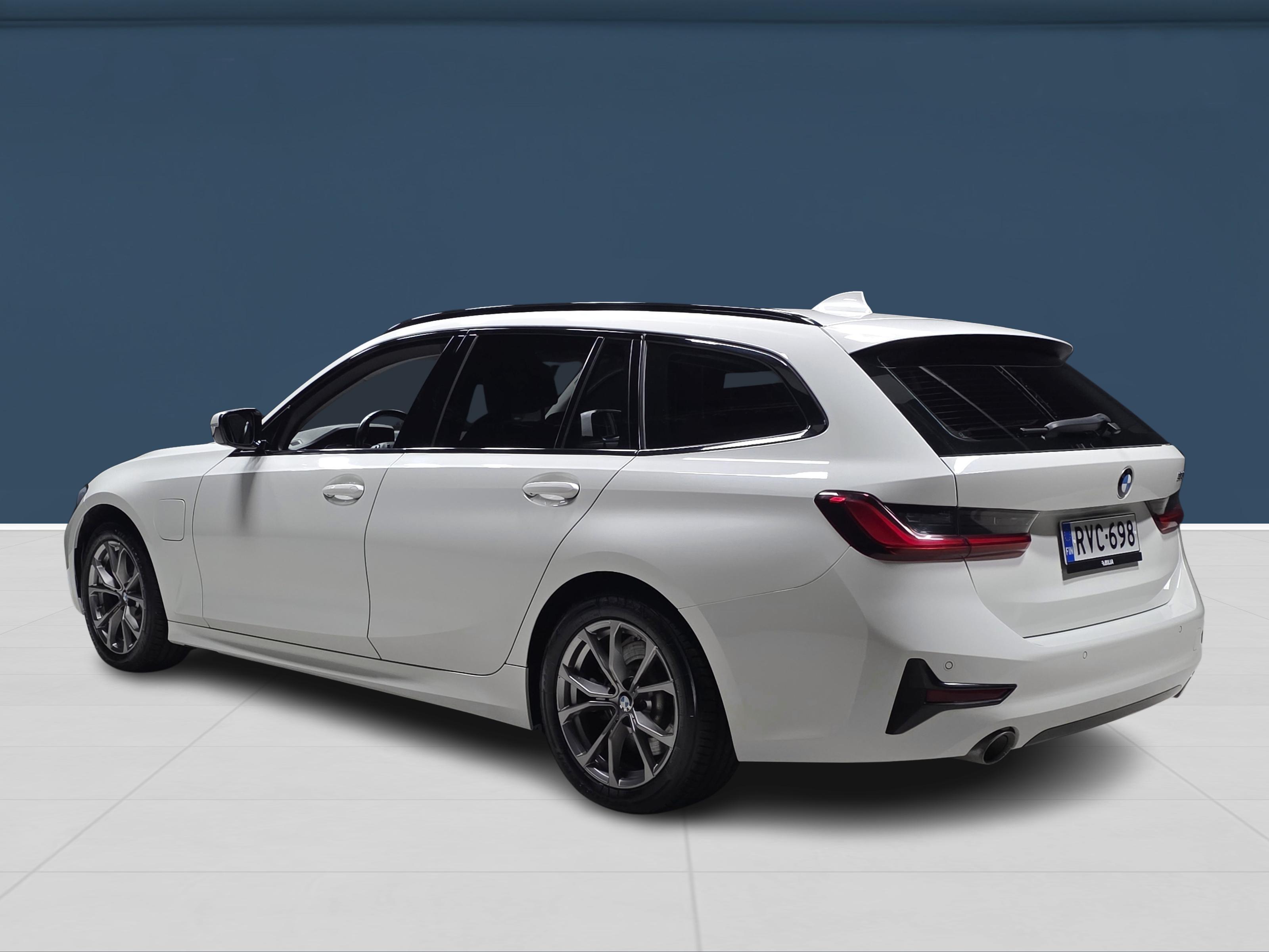 BMW 330 G21 Touring 330e Business Sport 2021, kuva 6/15