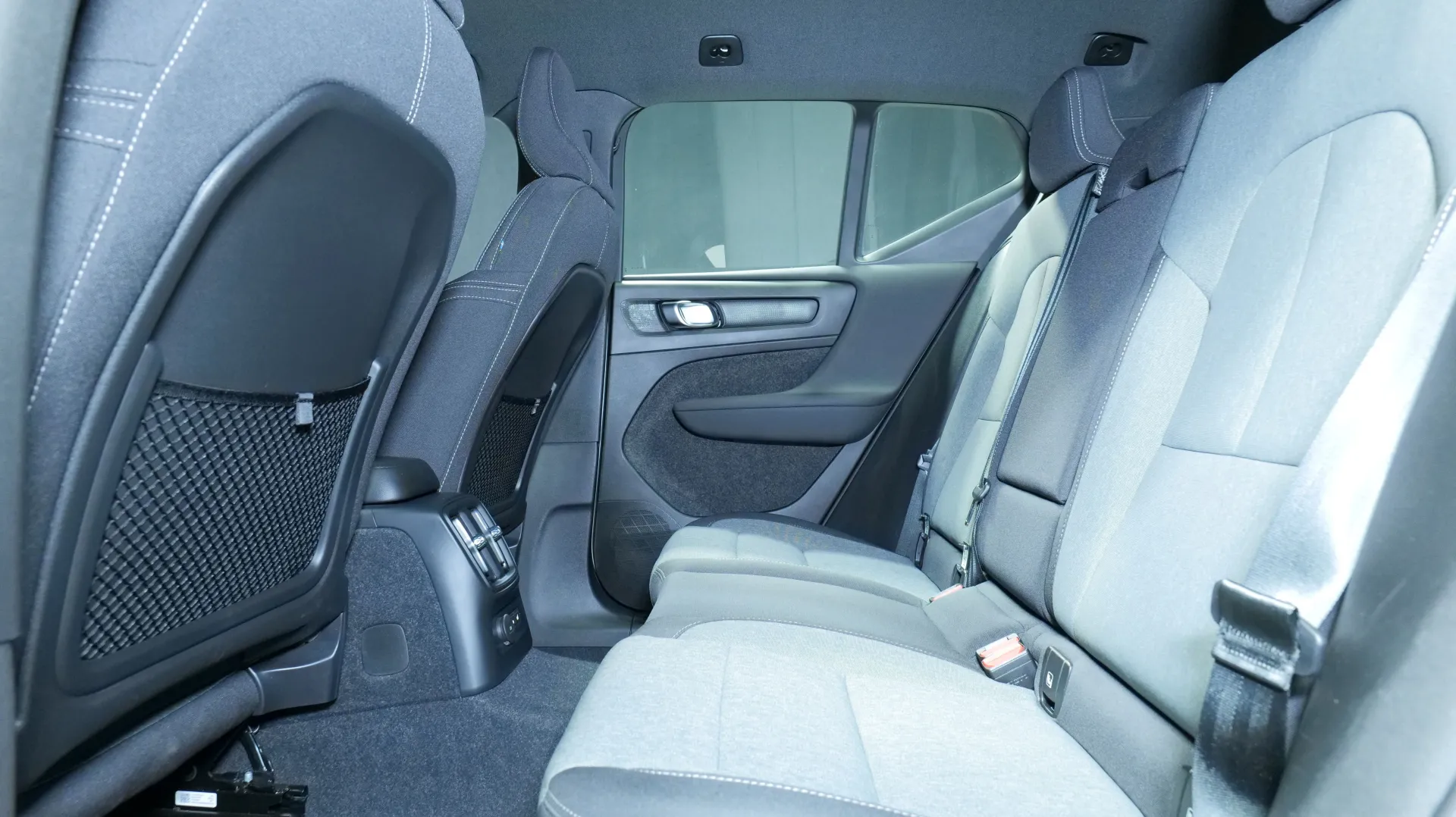 Autokuva 16 - RVE-899