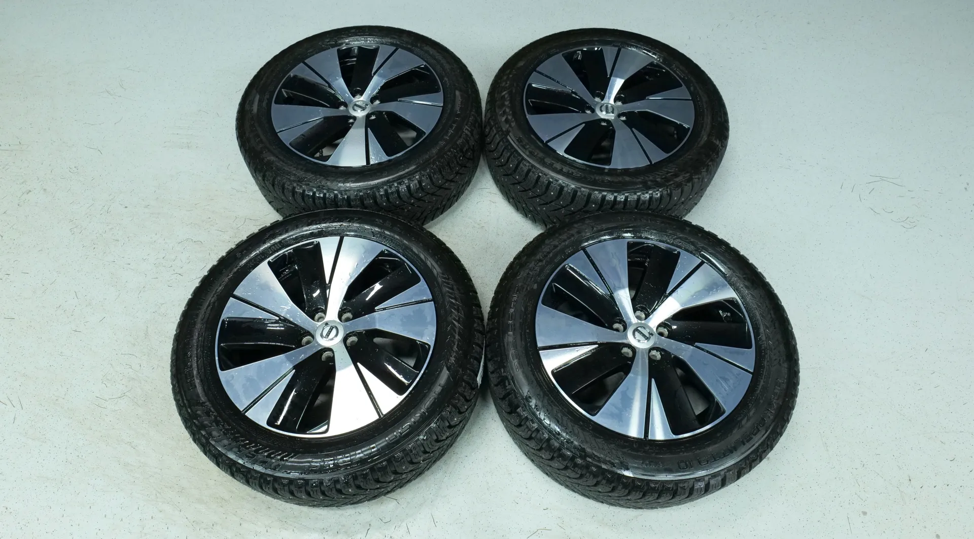 Autokuva 19 - RVE-899