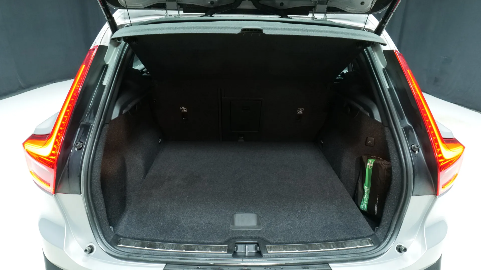 Autokuva 17 - RVE-899