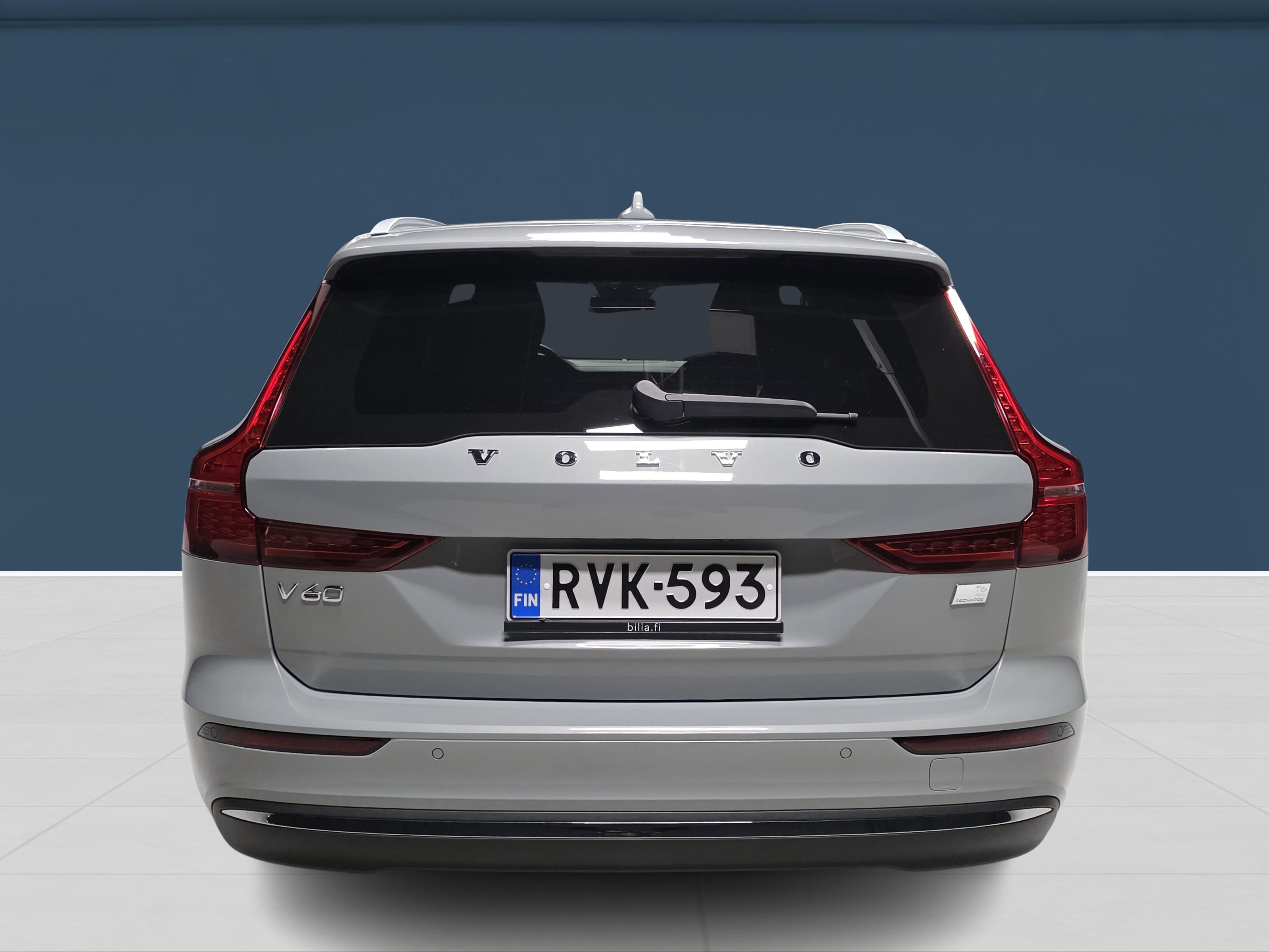Volvo V60 2024, kuva 5/17