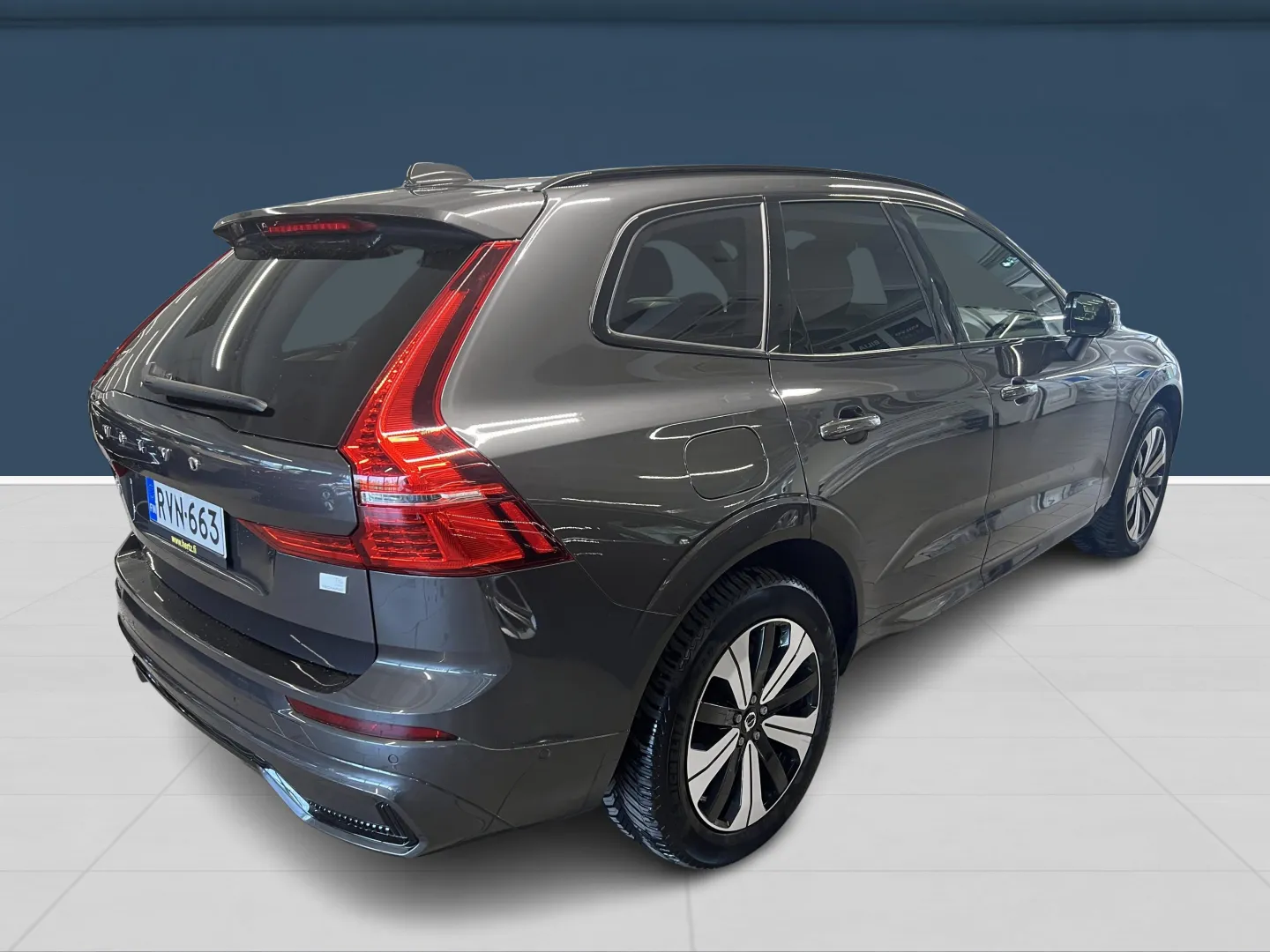 Autokuva 5 - RVN-663
