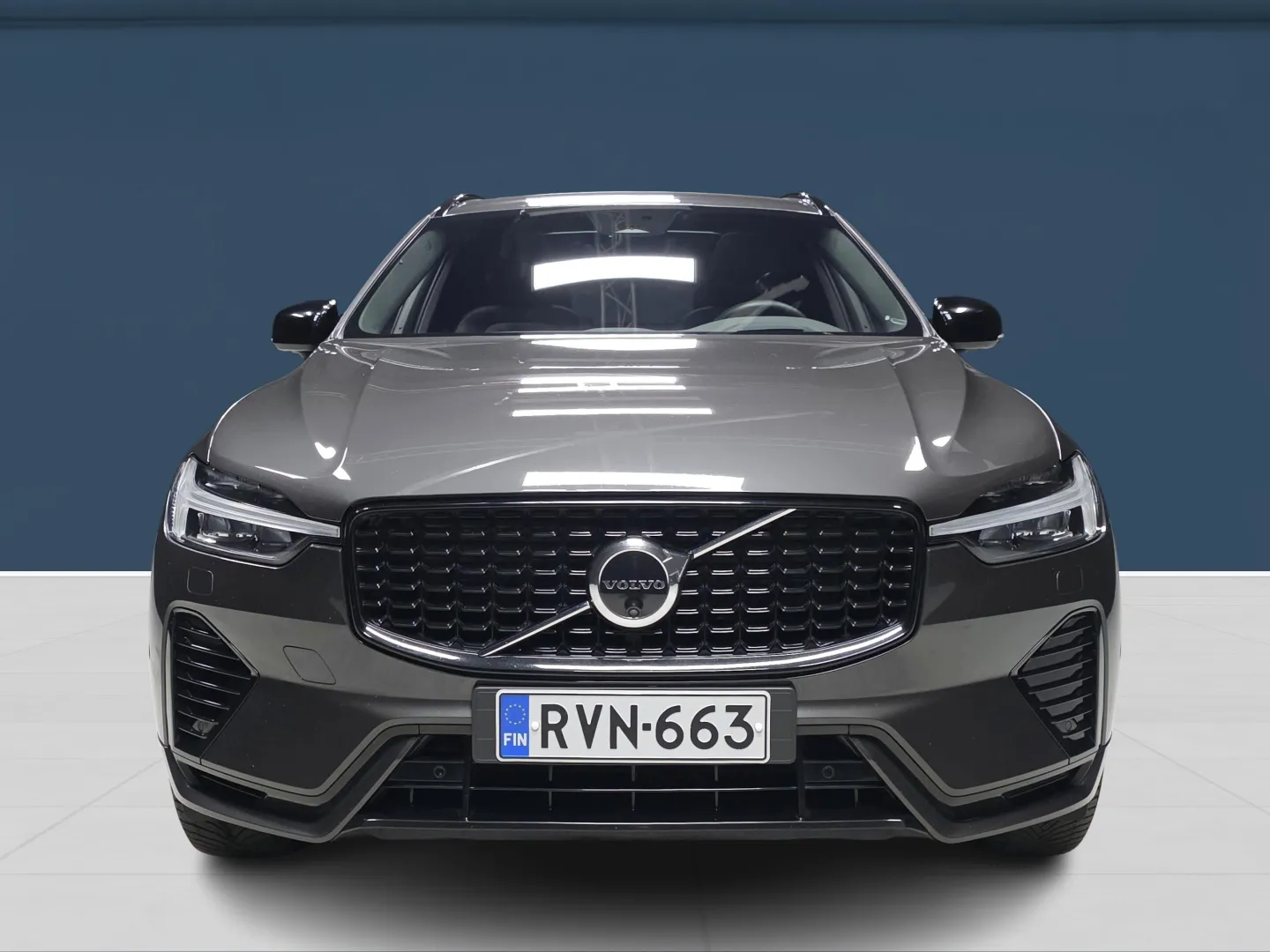Autokuva 2 - RVN-663