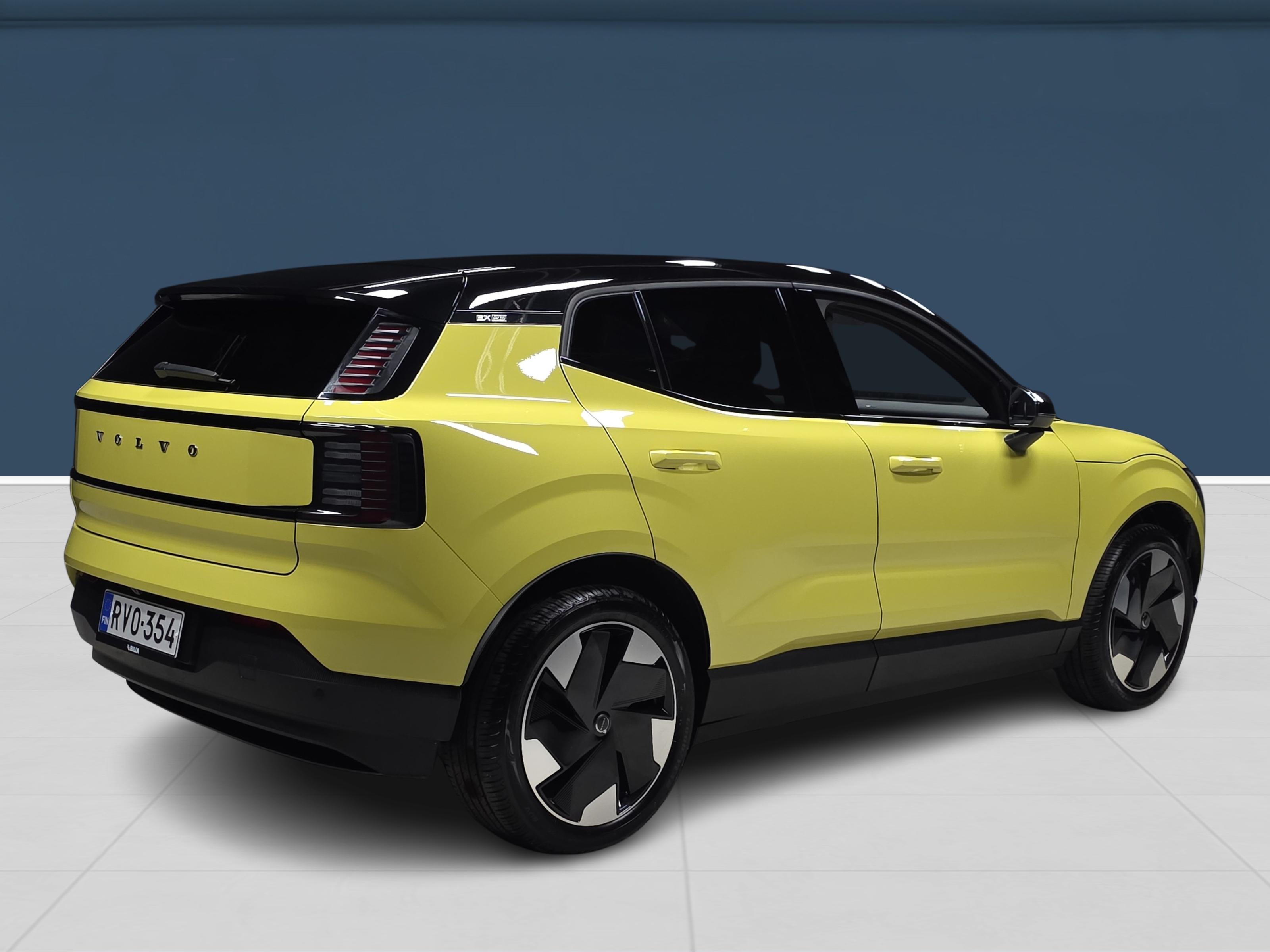Volvo EX30 Single Extended Range Plus 2024, kuva 4/14
