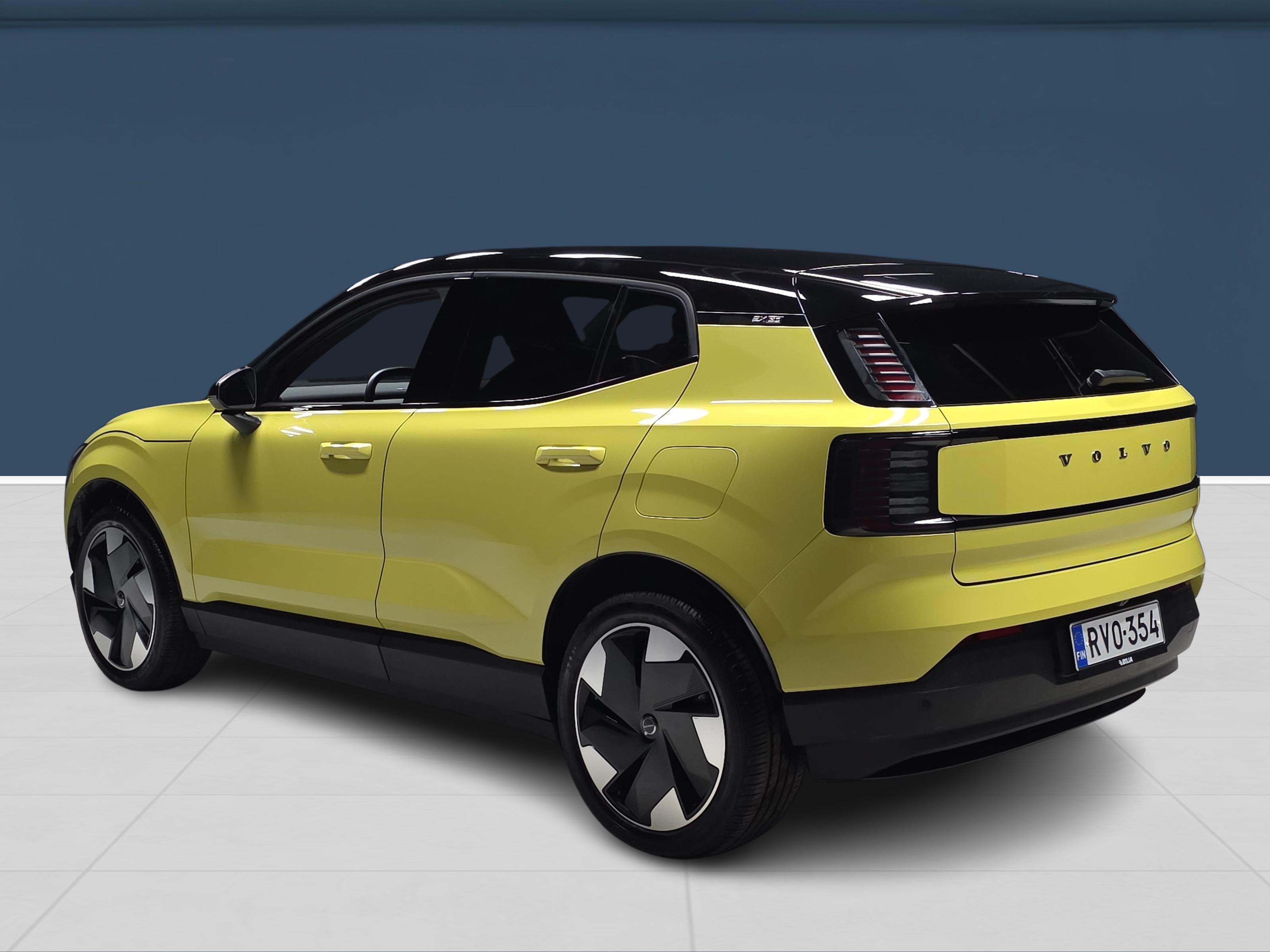 Volvo EX30 Single Extended Range Plus 2024, kuva 6/14