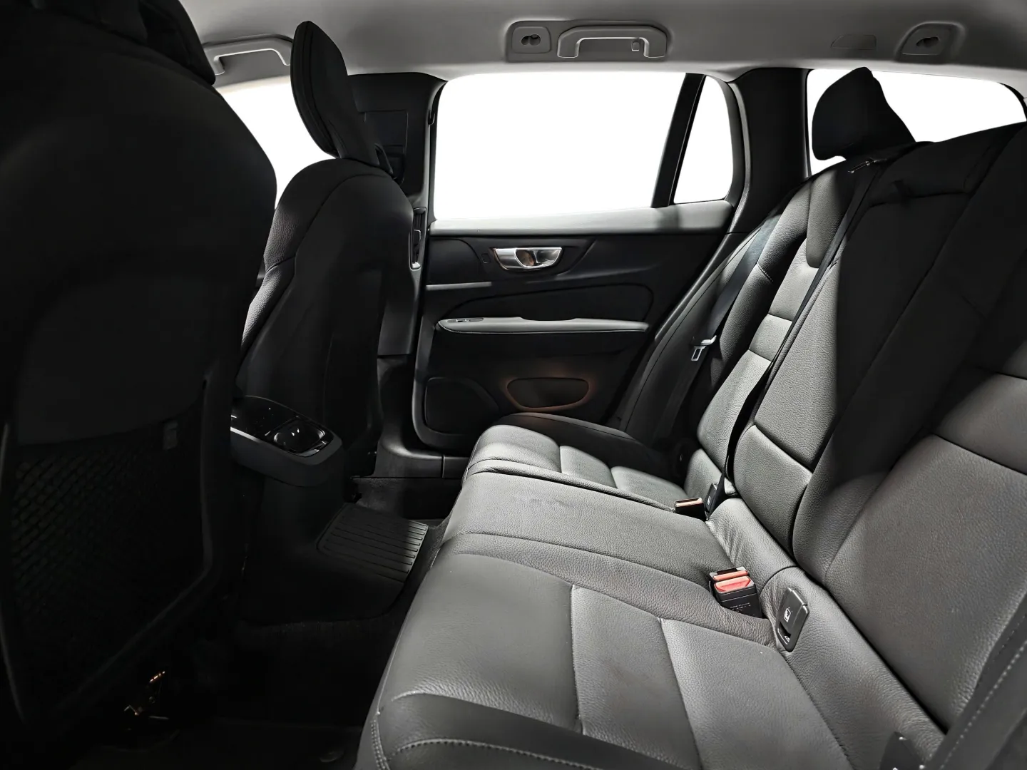 Autokuva 9 - RVR-495