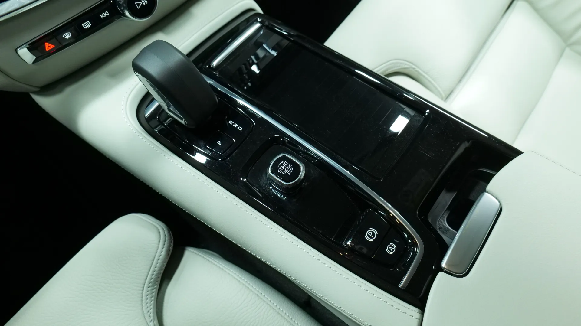 Autokuva 9 - RVR-500