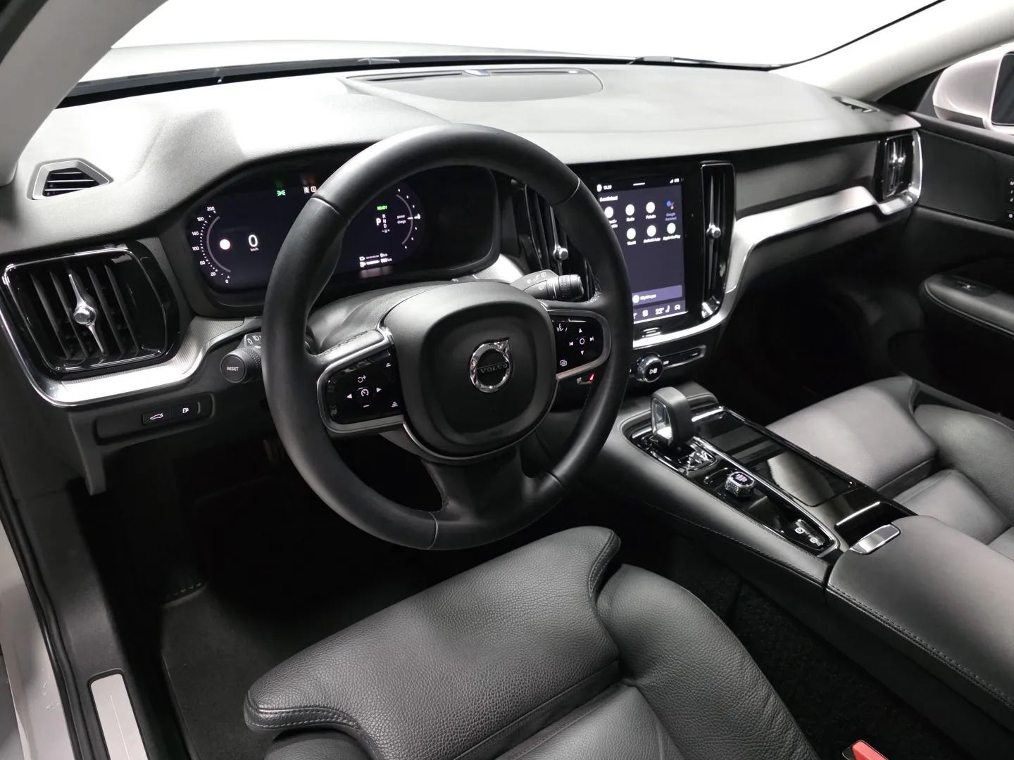 Autokuva 8 - RVS-195