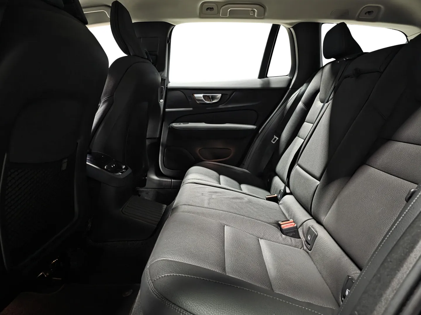 Autokuva 9 - RVS-196