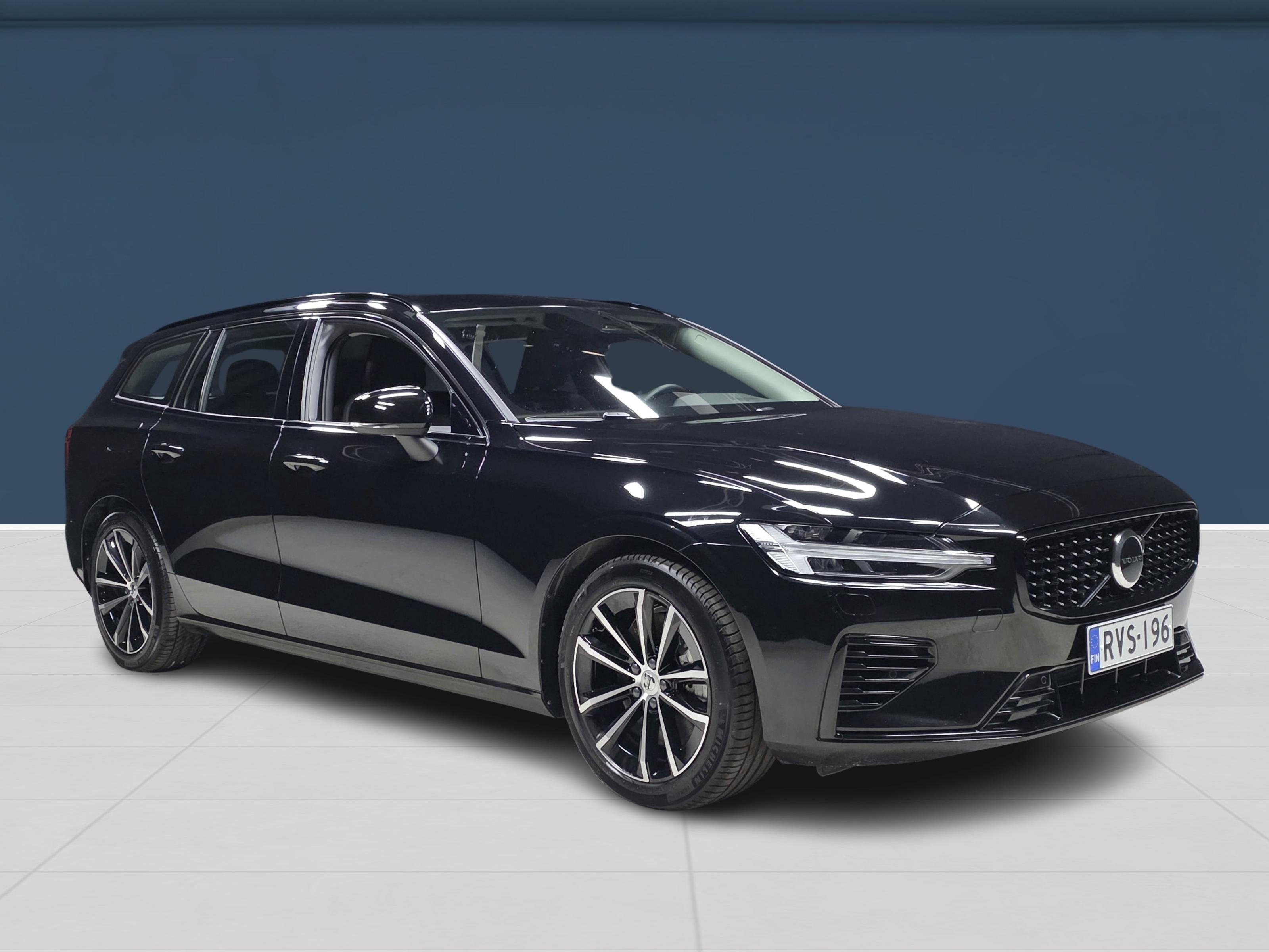 Volvo V60 2024, kuva 3/17