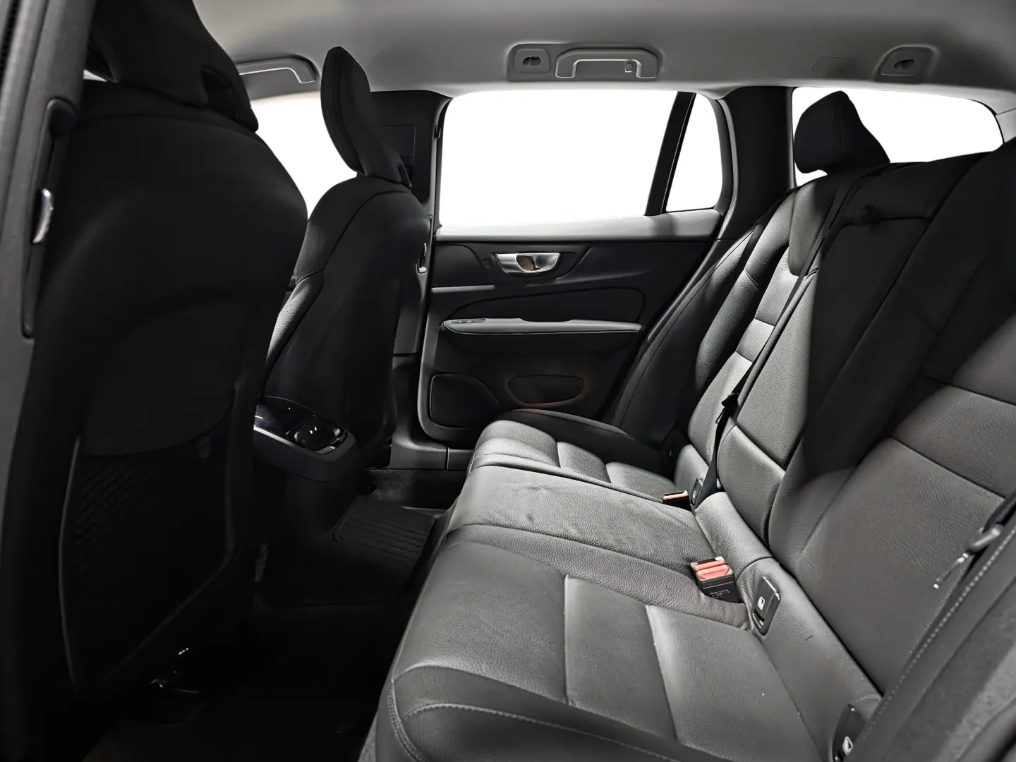 Autokuva 9 - RVS-202