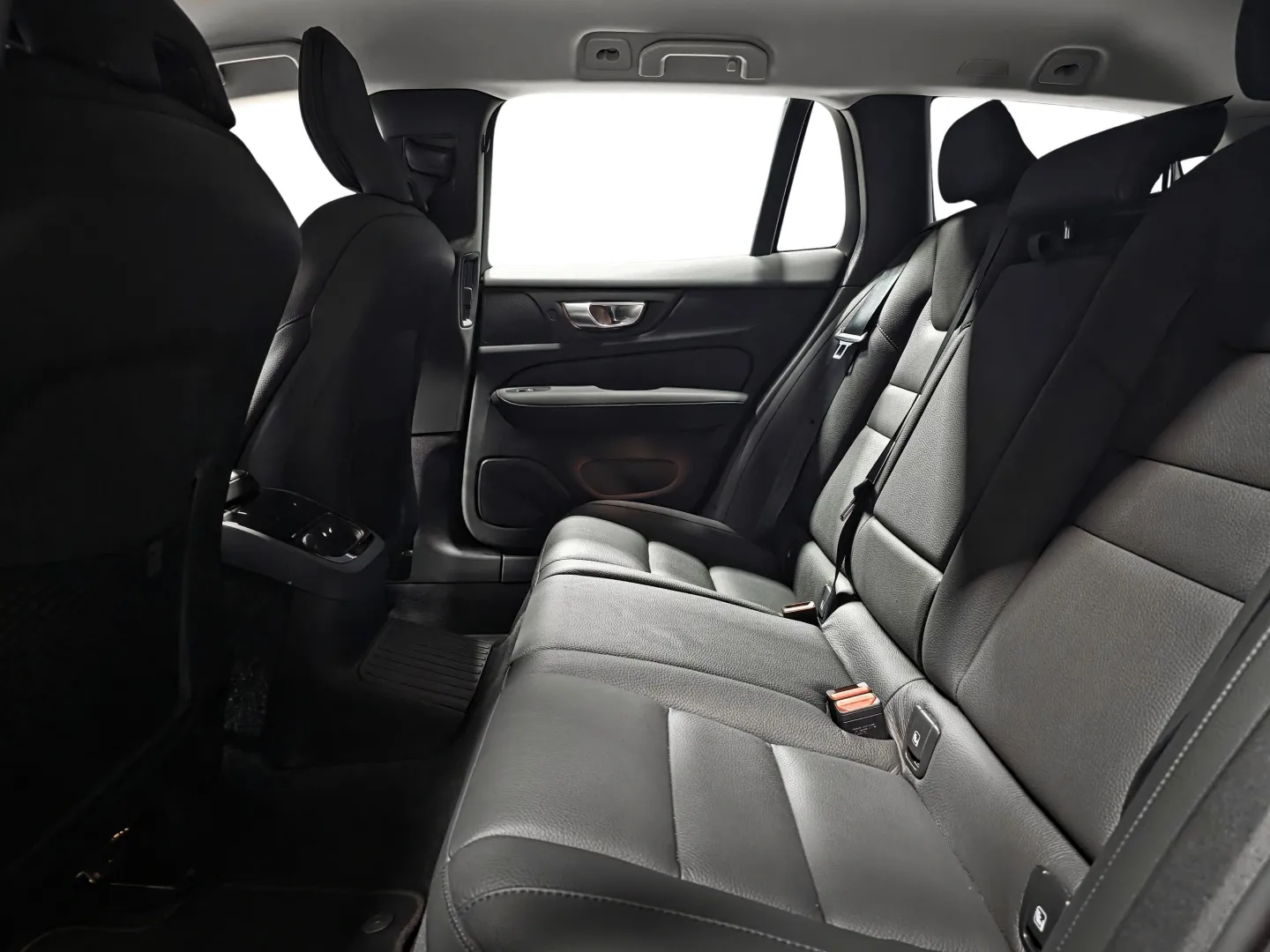 Autokuva 9 - RVS-204