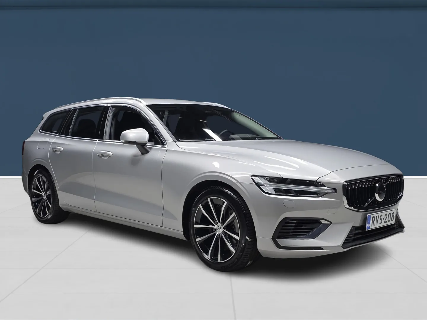 Autokuva 3 - RVS-208