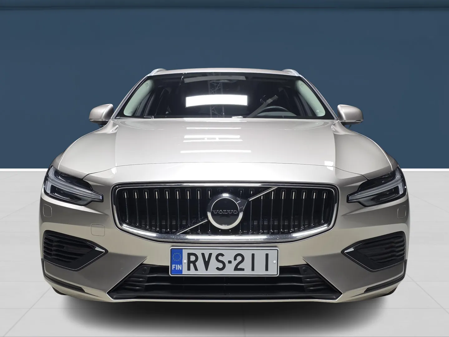 Autokuva 2 - RVS-211