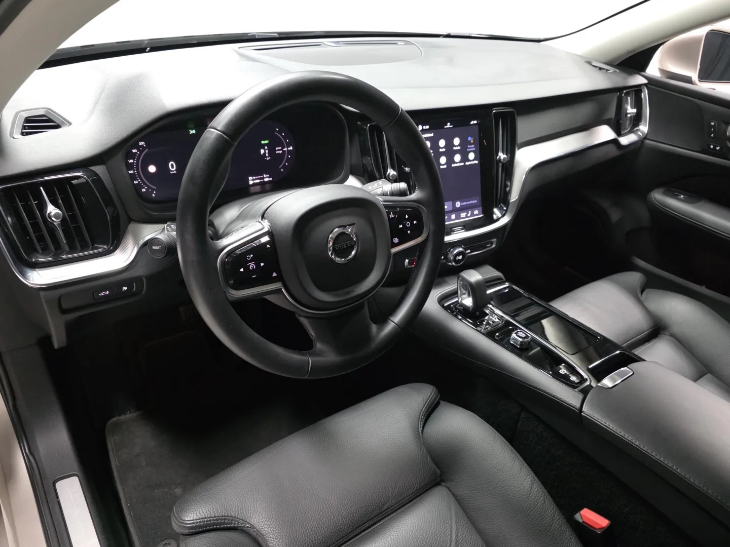 Autokuva 8 - RVS-211