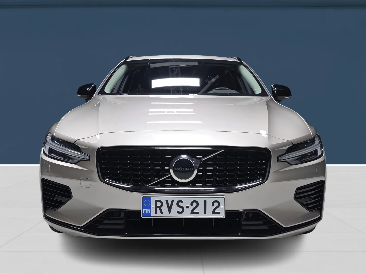 Autokuva 2 - RVS-212