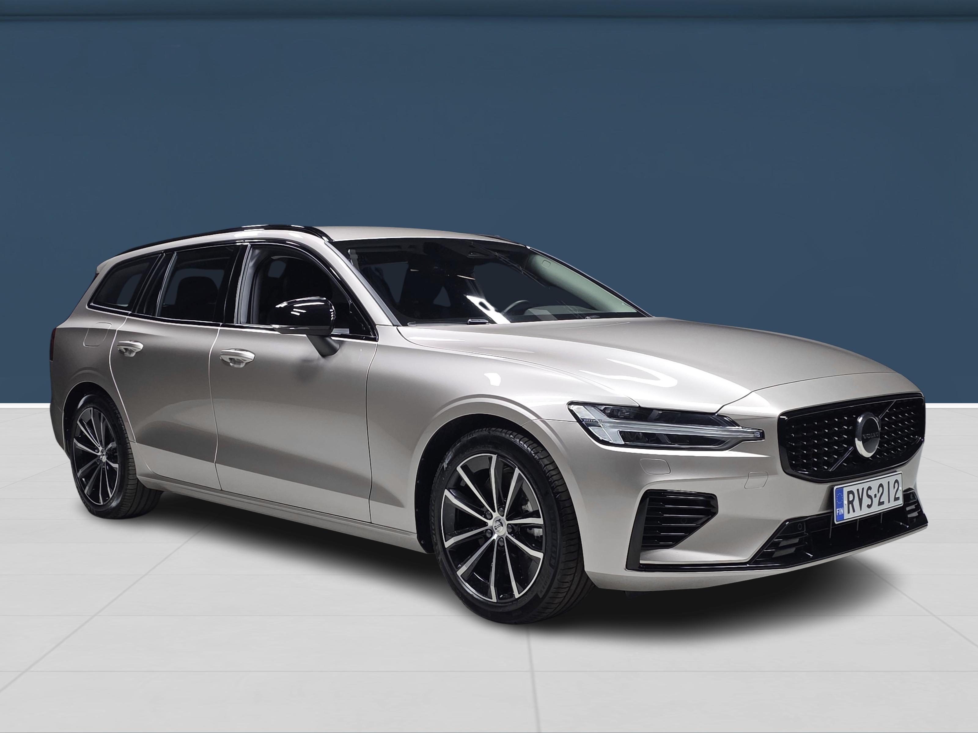 Volvo V60 2024, kuva 3/17