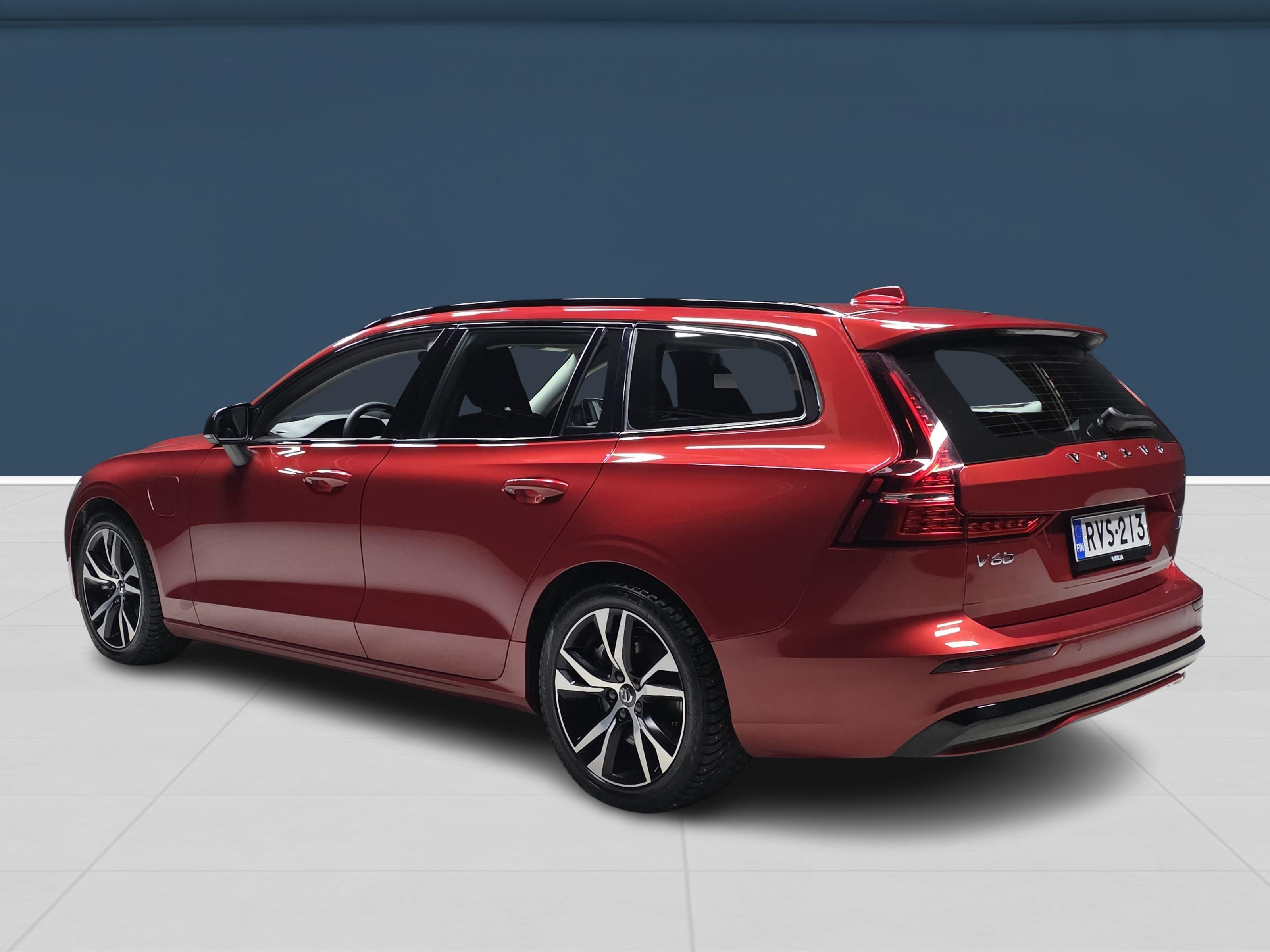 Volvo V60 2024, kuva 6/15