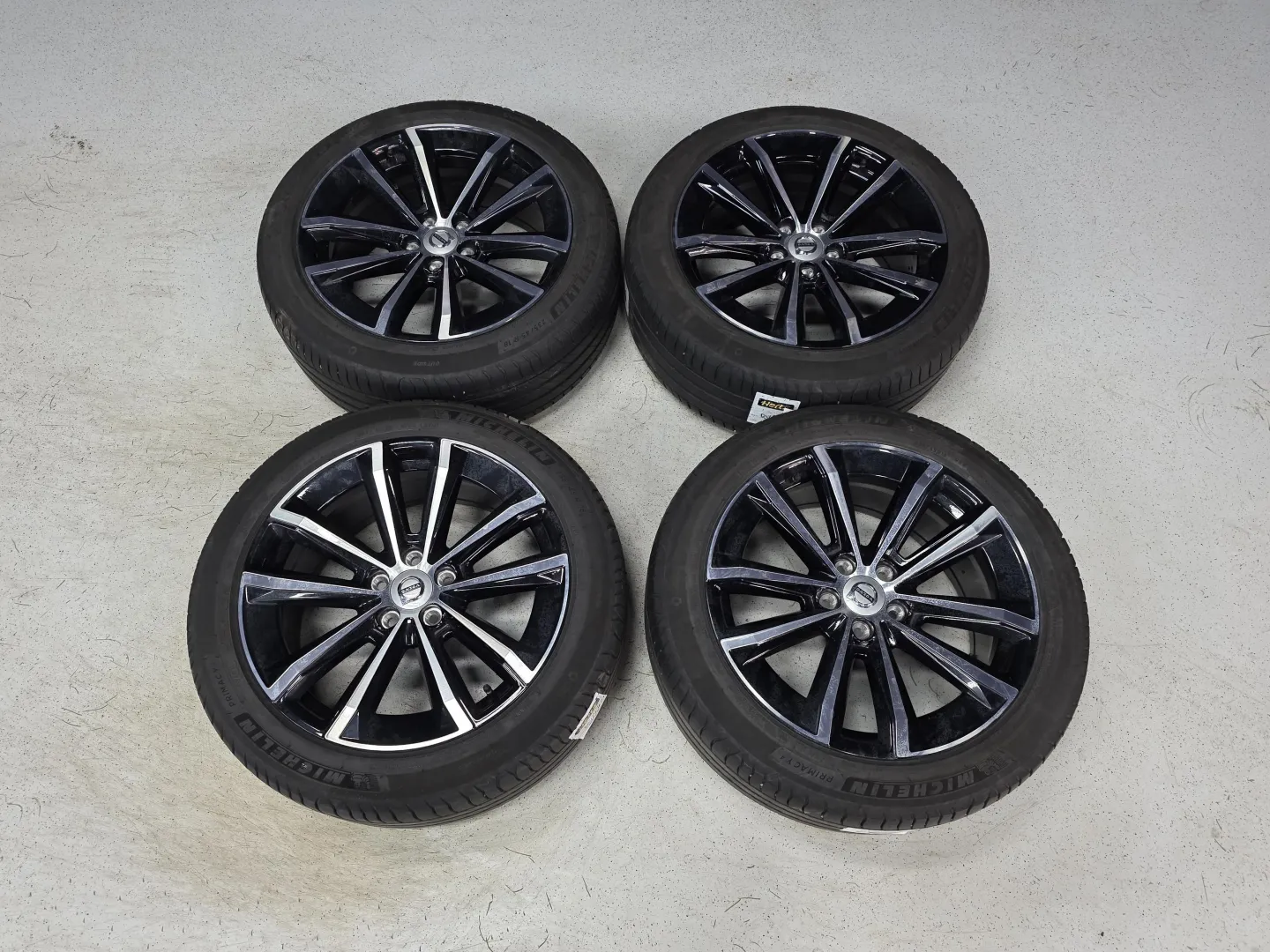 Autokuva 12 - RVS-214