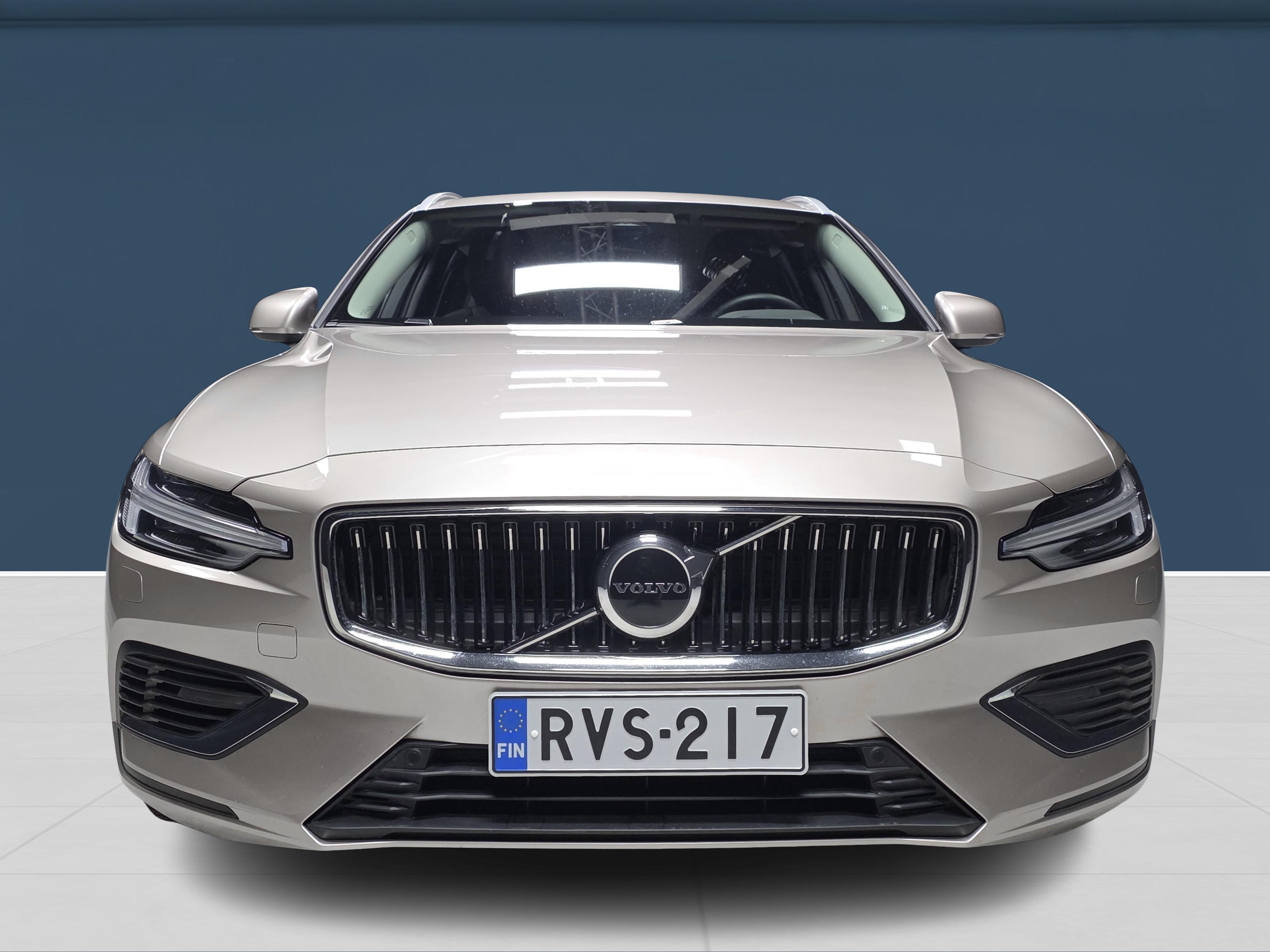 Volvo V60 2024, kuva 2/17