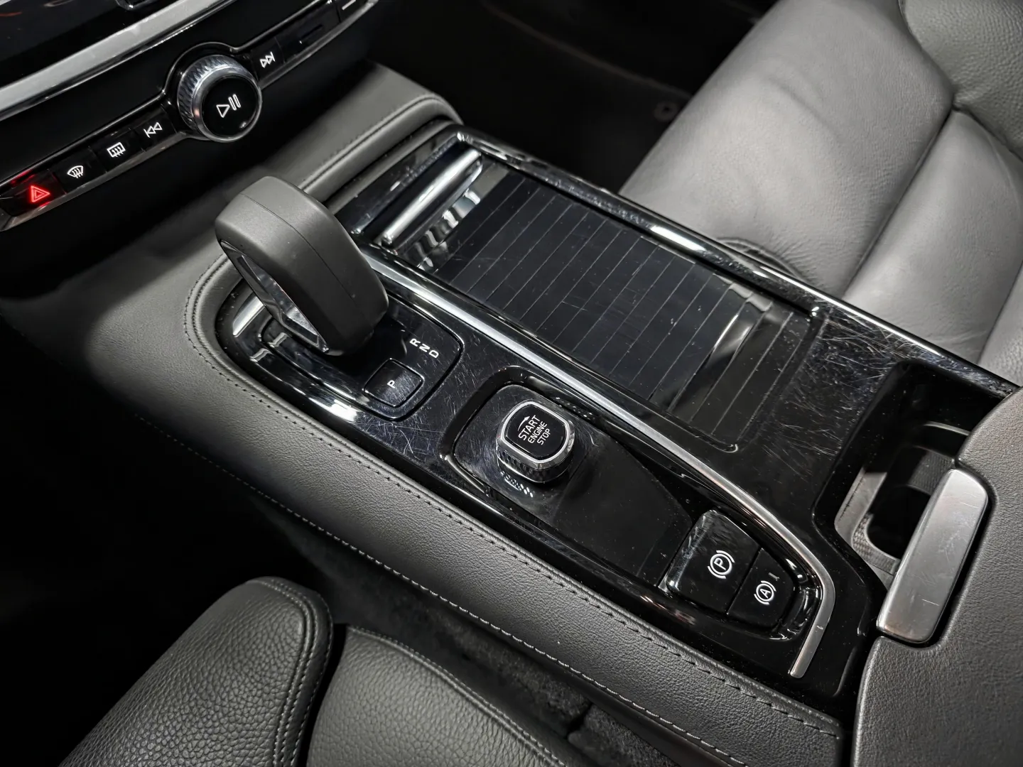 Autokuva 14 - RVS-217