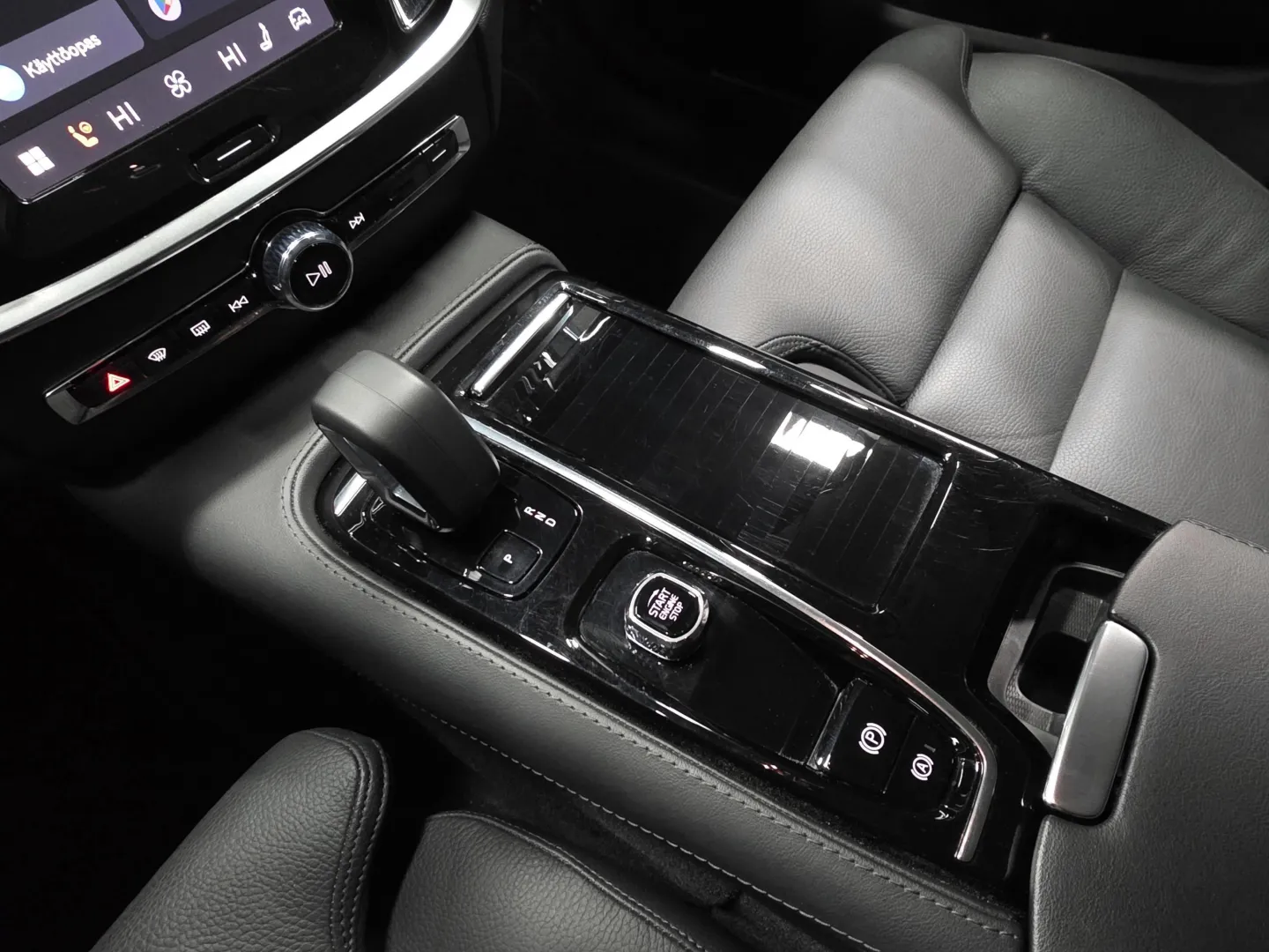 Autokuva 14 - RVS-611