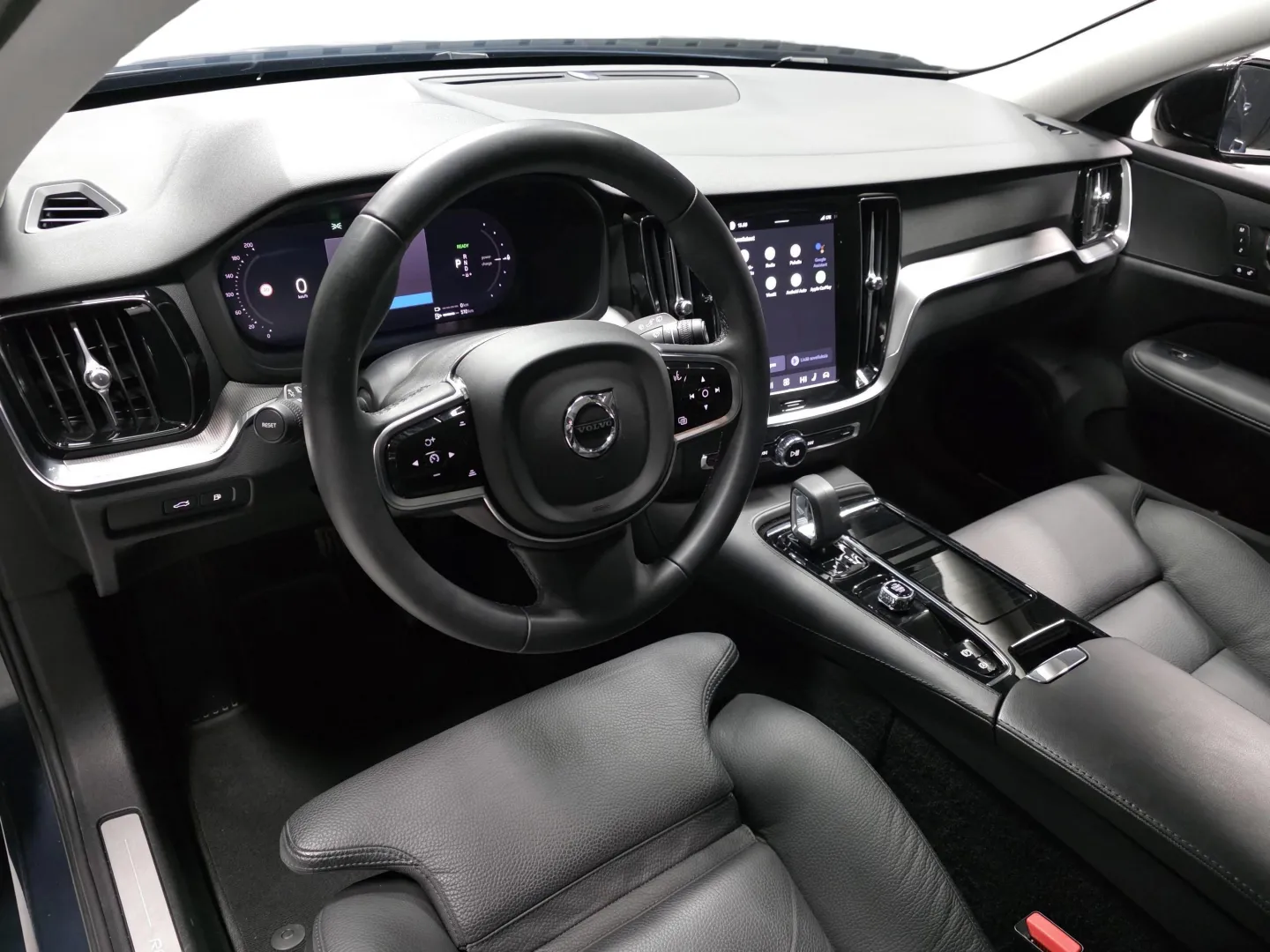 Autokuva 8 - RVS-611