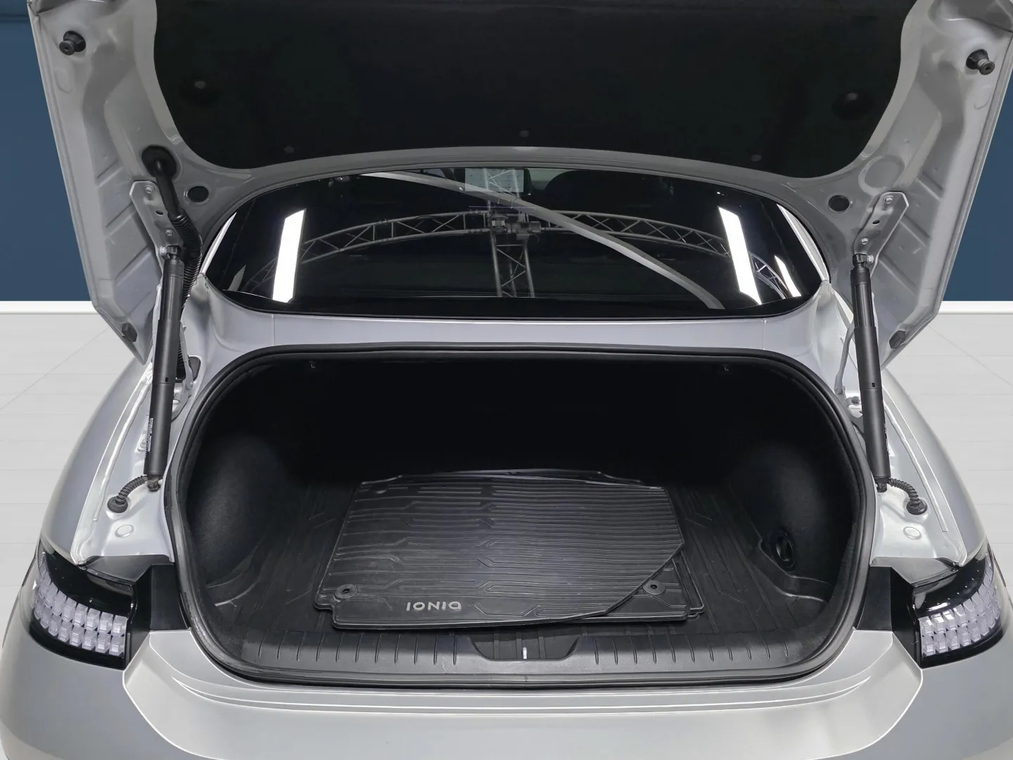 Autokuva 11 - RVU-639