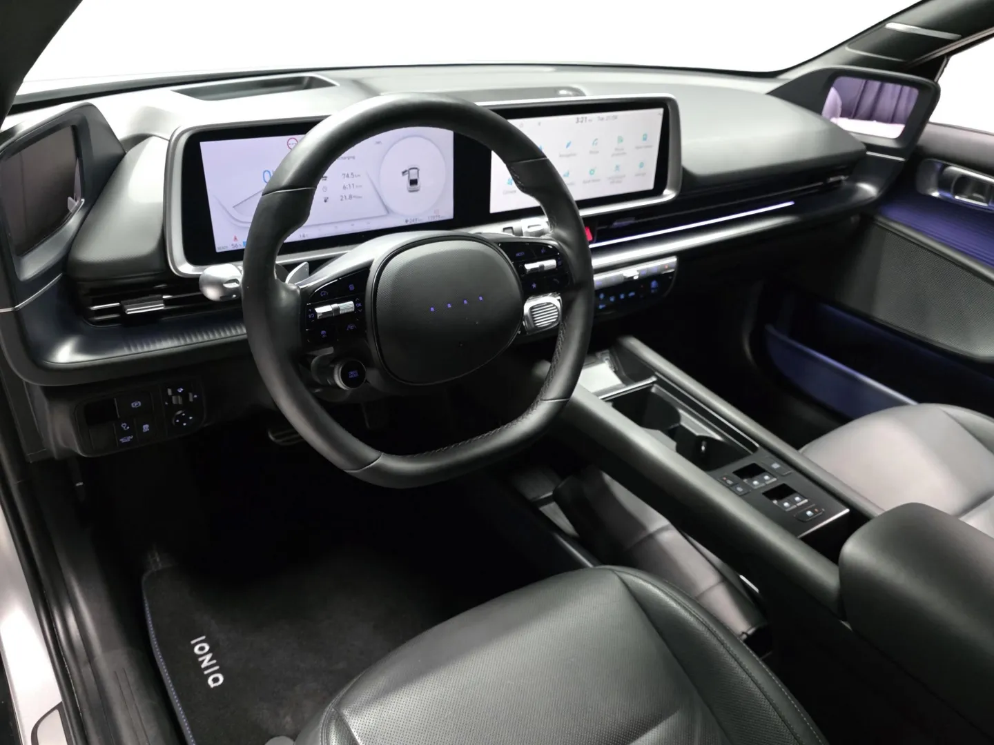 Autokuva 8 - RVU-639