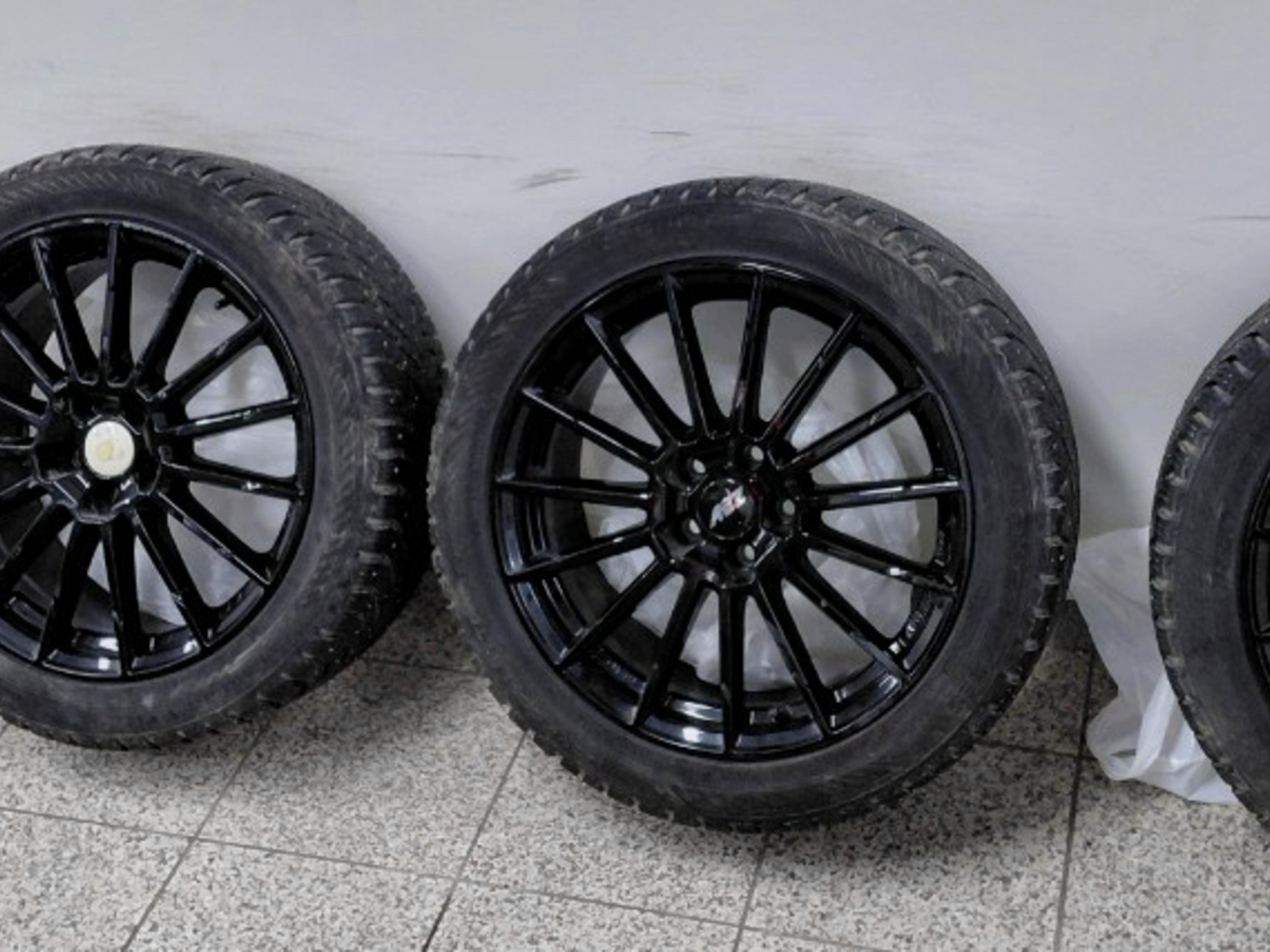 Volvo V60 2024, kuva 4/4