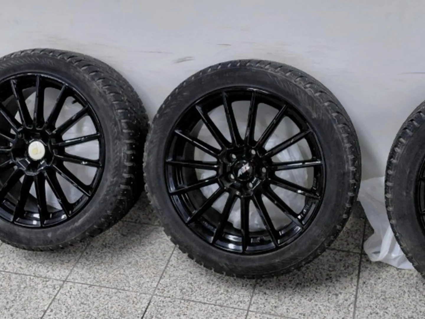 Autokuva 4 - RVV-625