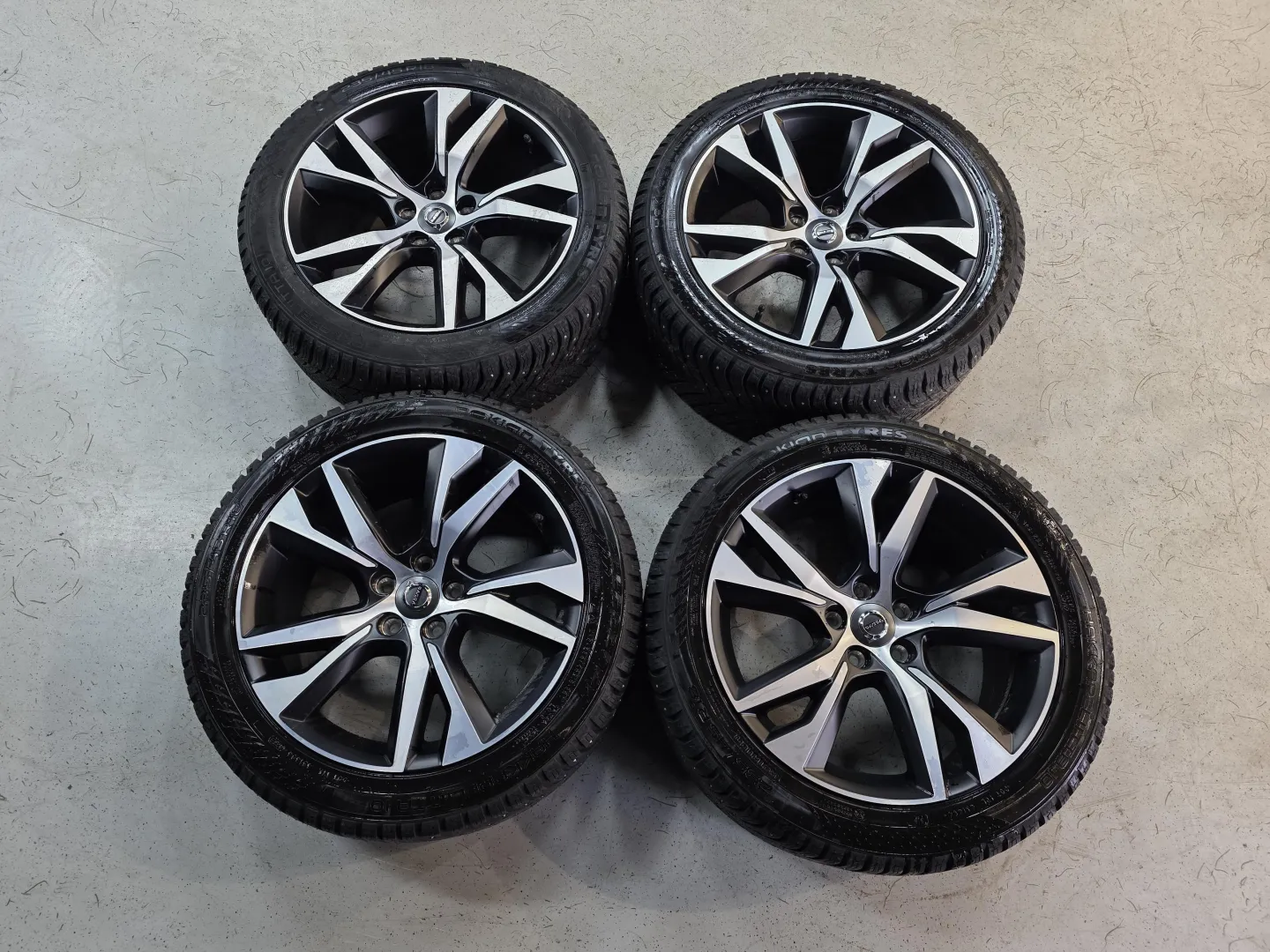 Autokuva 12 - RVX-507
