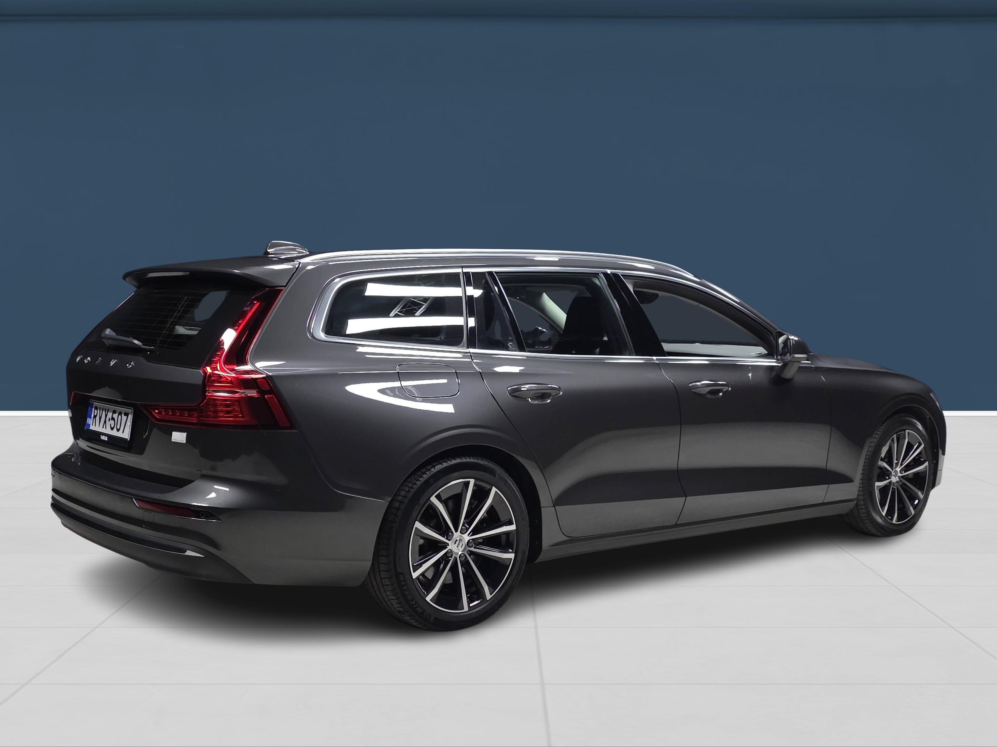 Volvo V60 2024, kuva 4/16