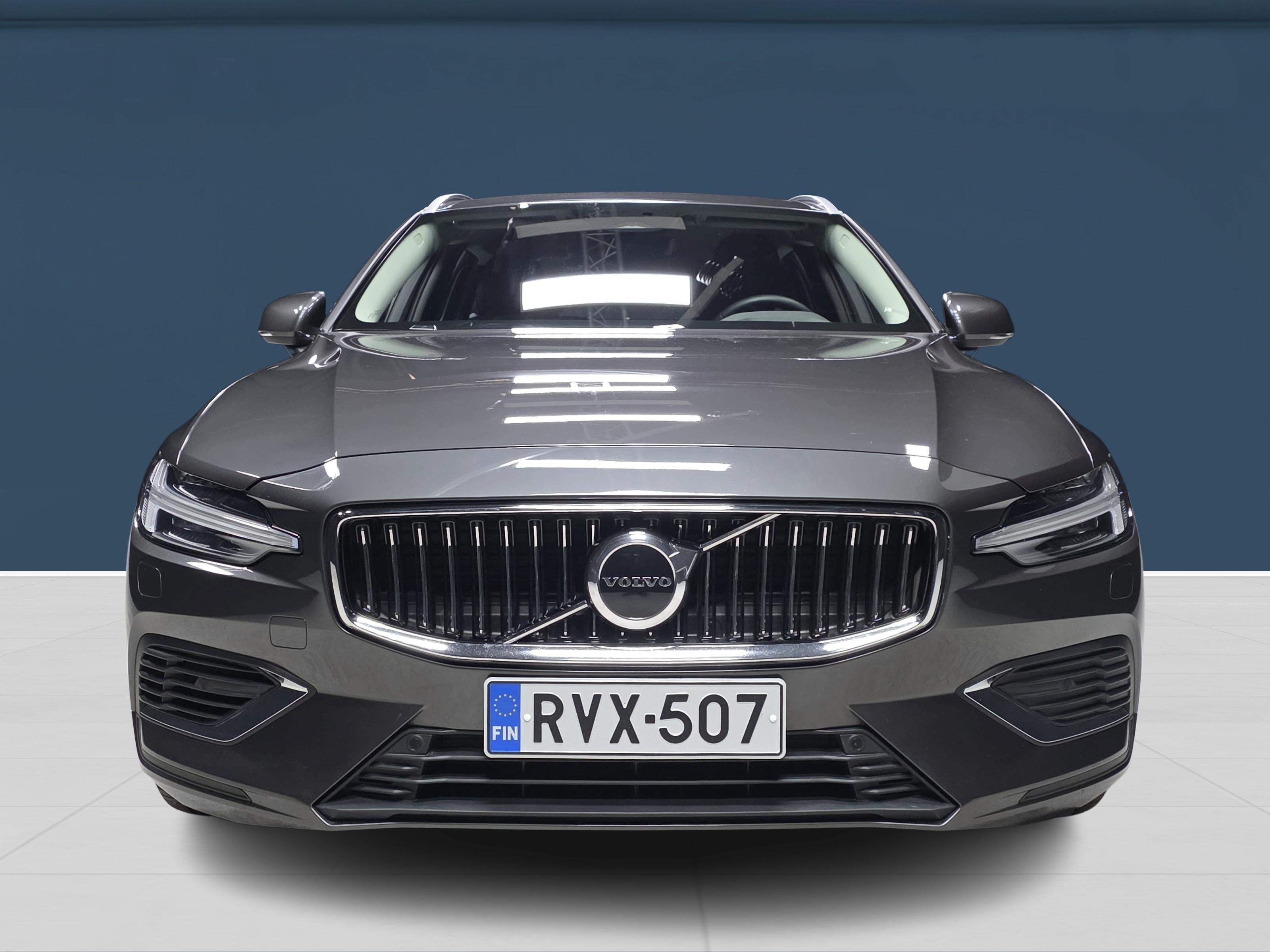 Volvo V60 2024, kuva 2/16