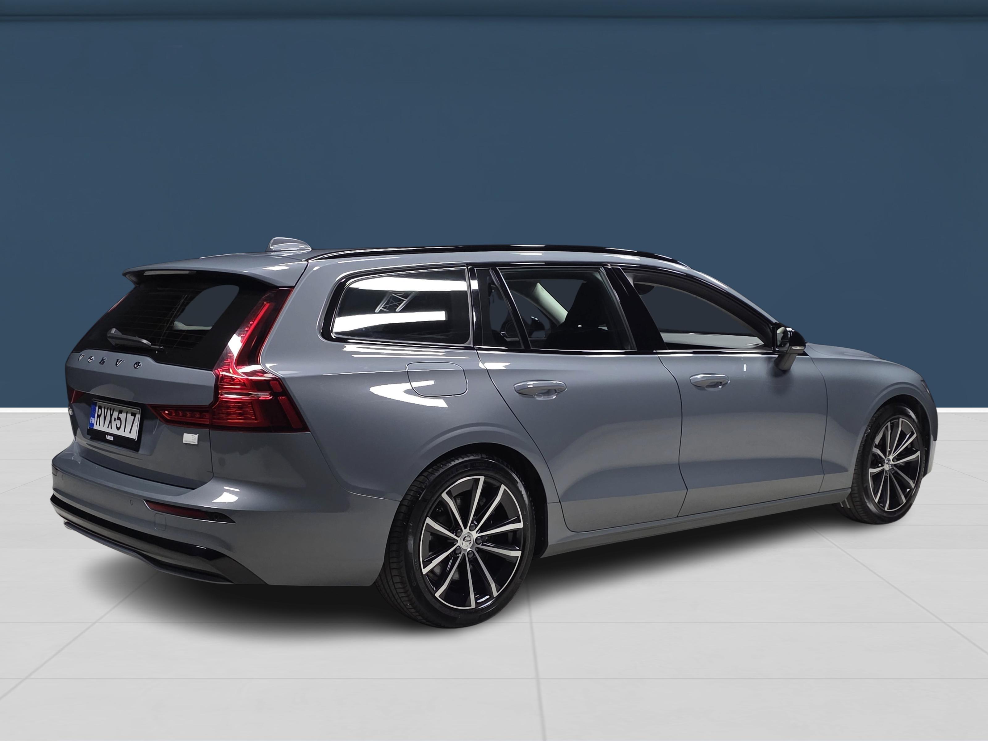 Volvo V60 2024, kuva 4/17