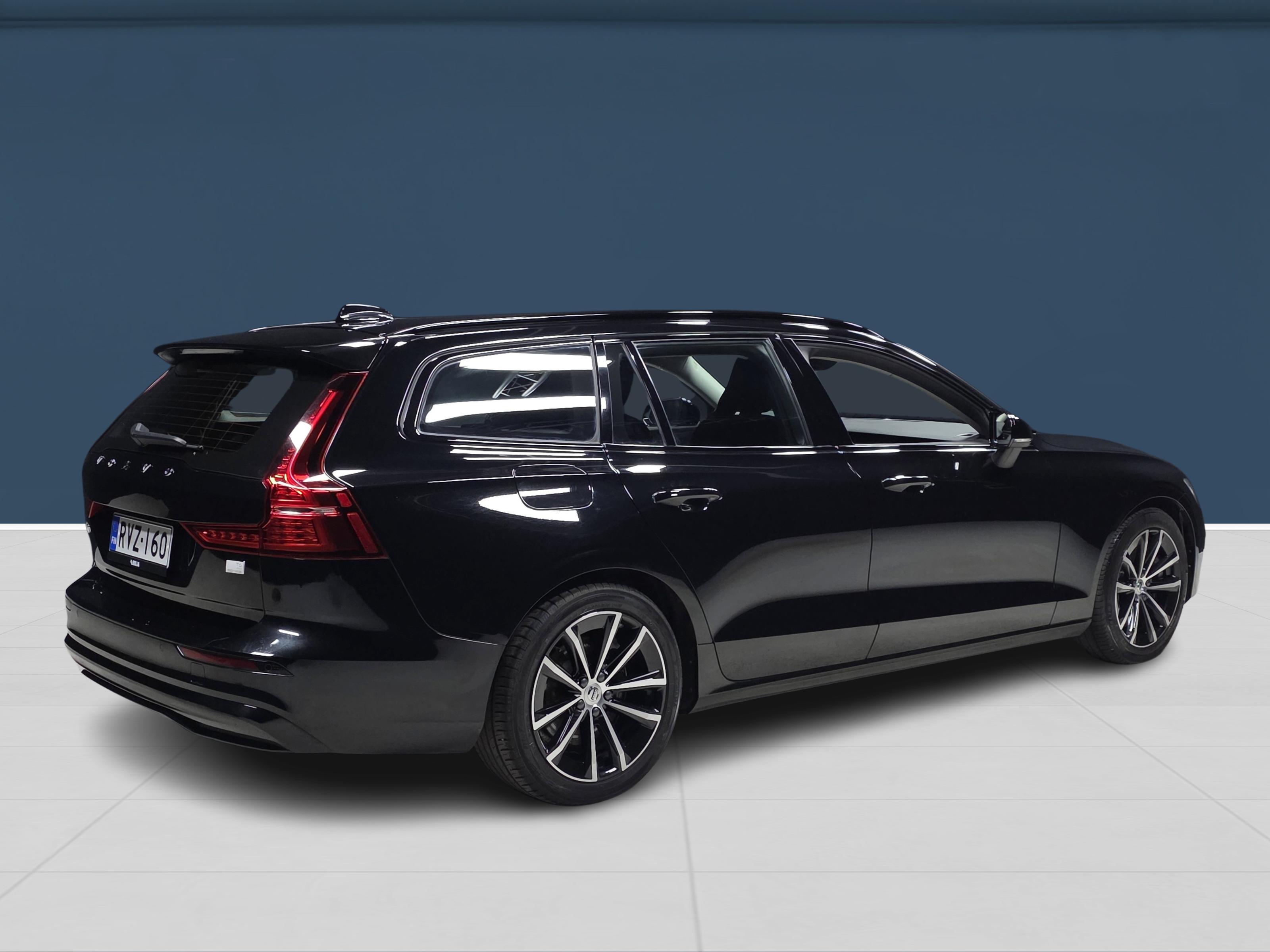 Volvo V60 2024, kuva 4/17