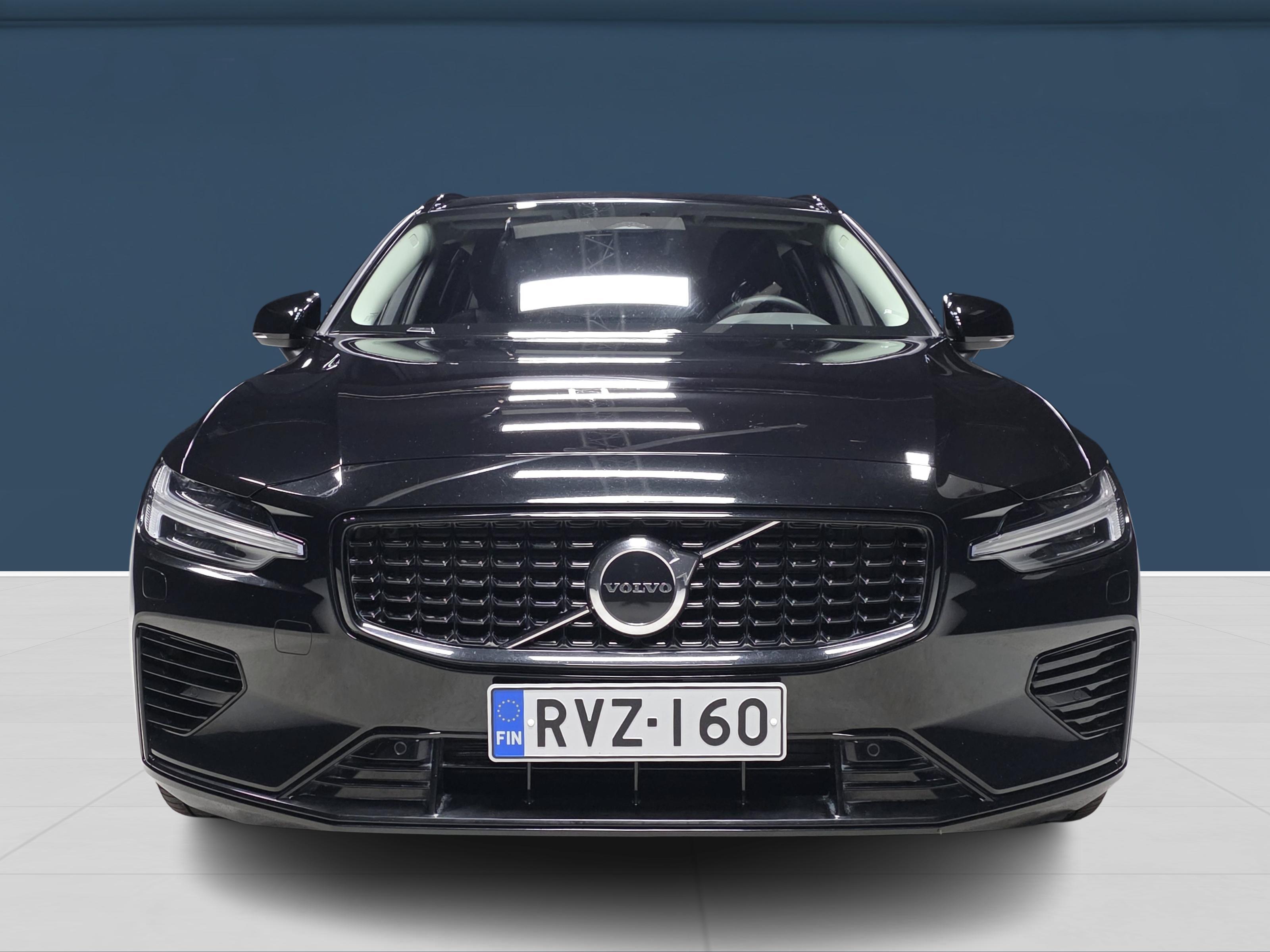 Volvo V60 2024, kuva 2/17