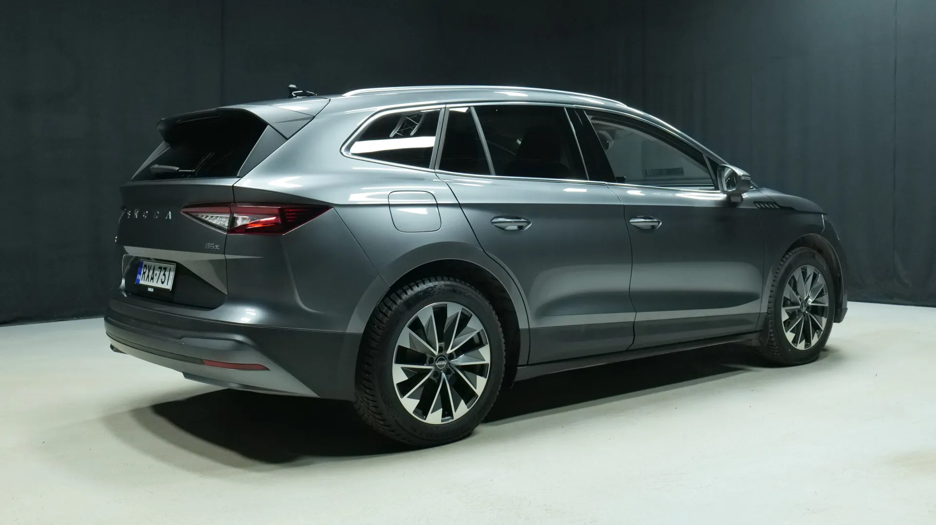 Autokuva 3 - RXA-731