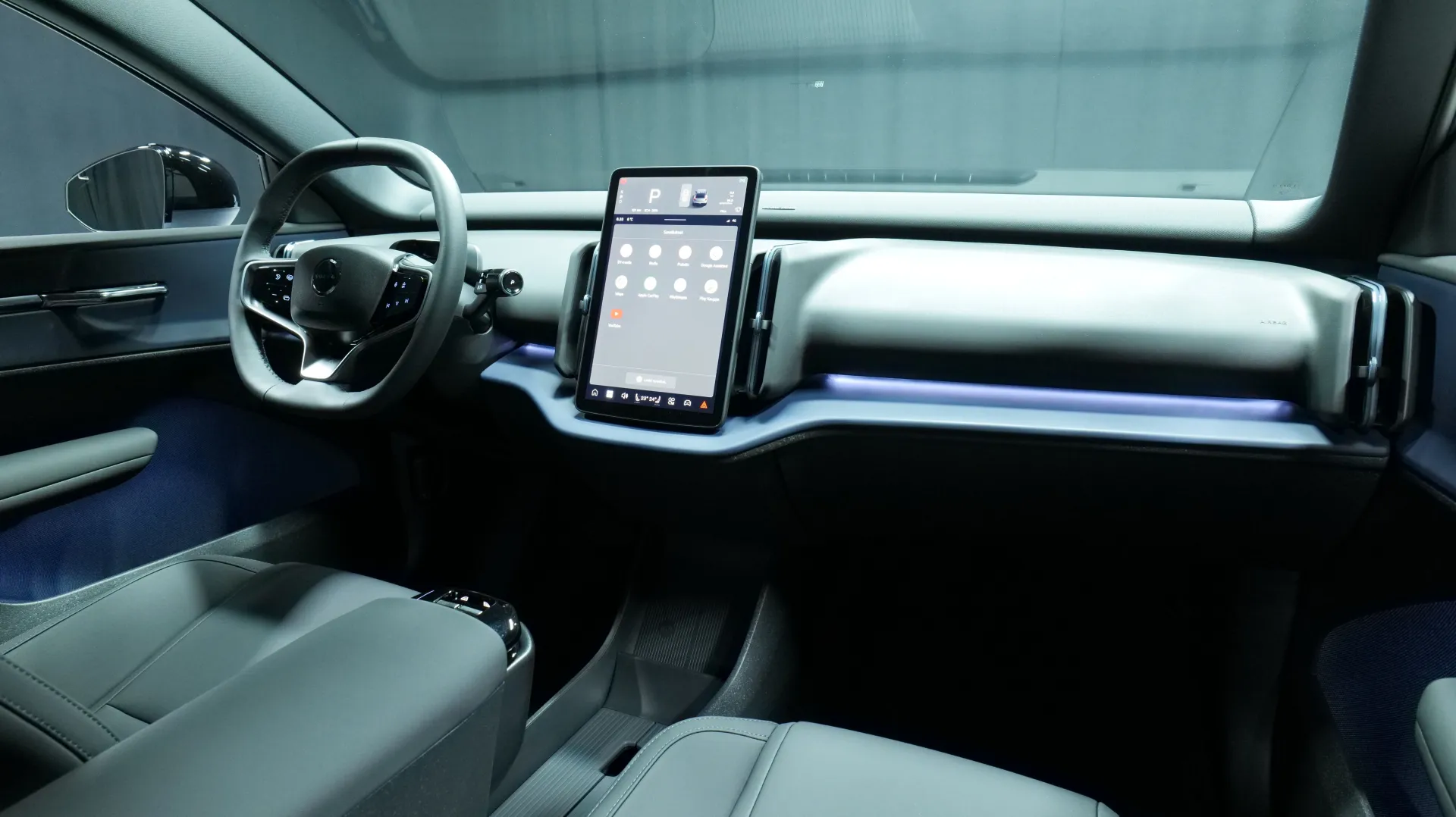 Autokuva 16 - RXA-929