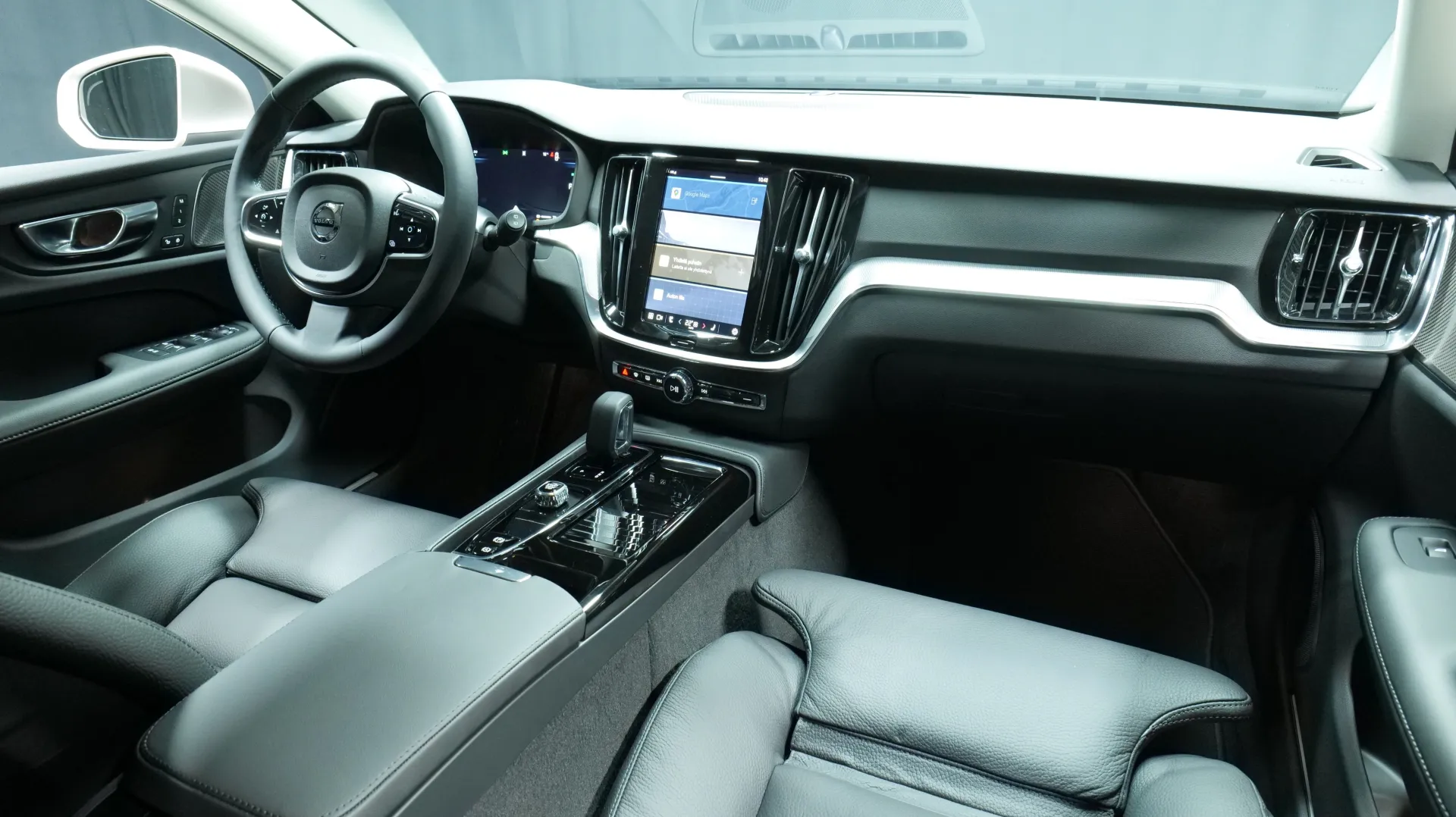 Autokuva 18 - RXH-528