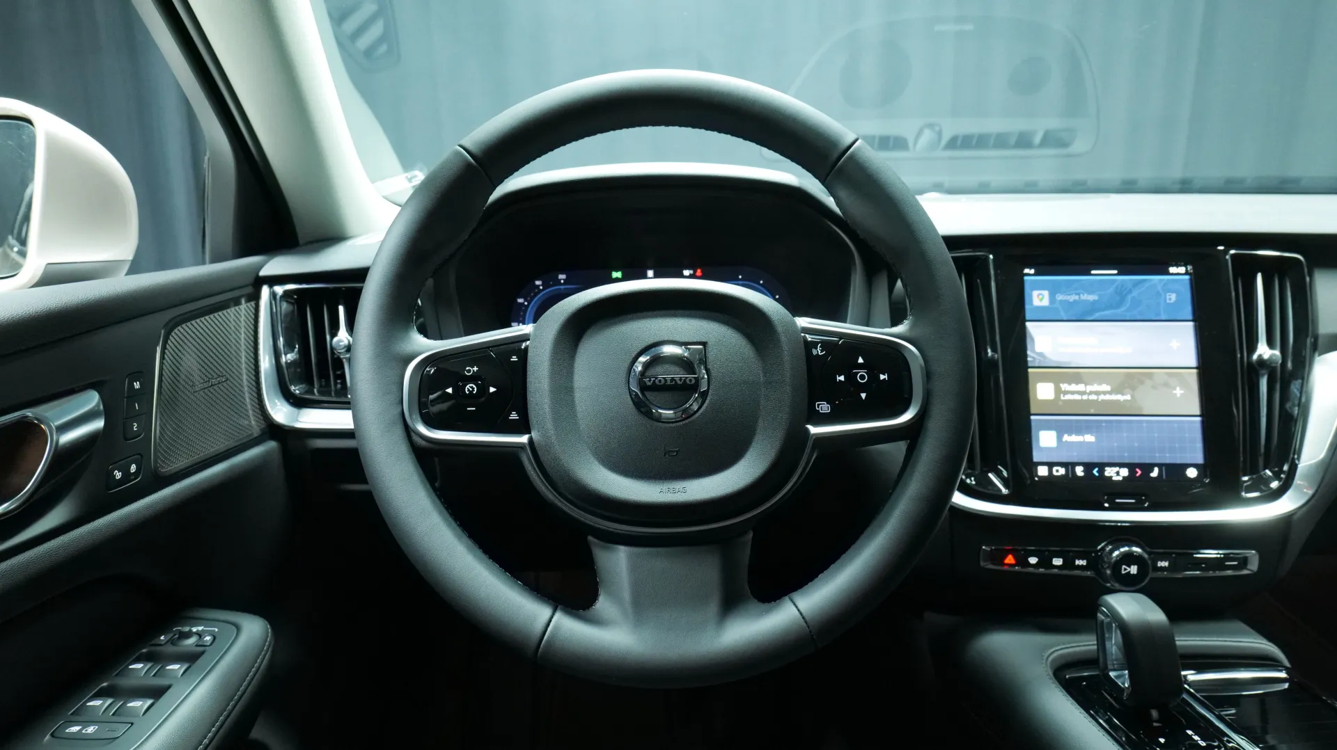 Autokuva 15 - RXH-528