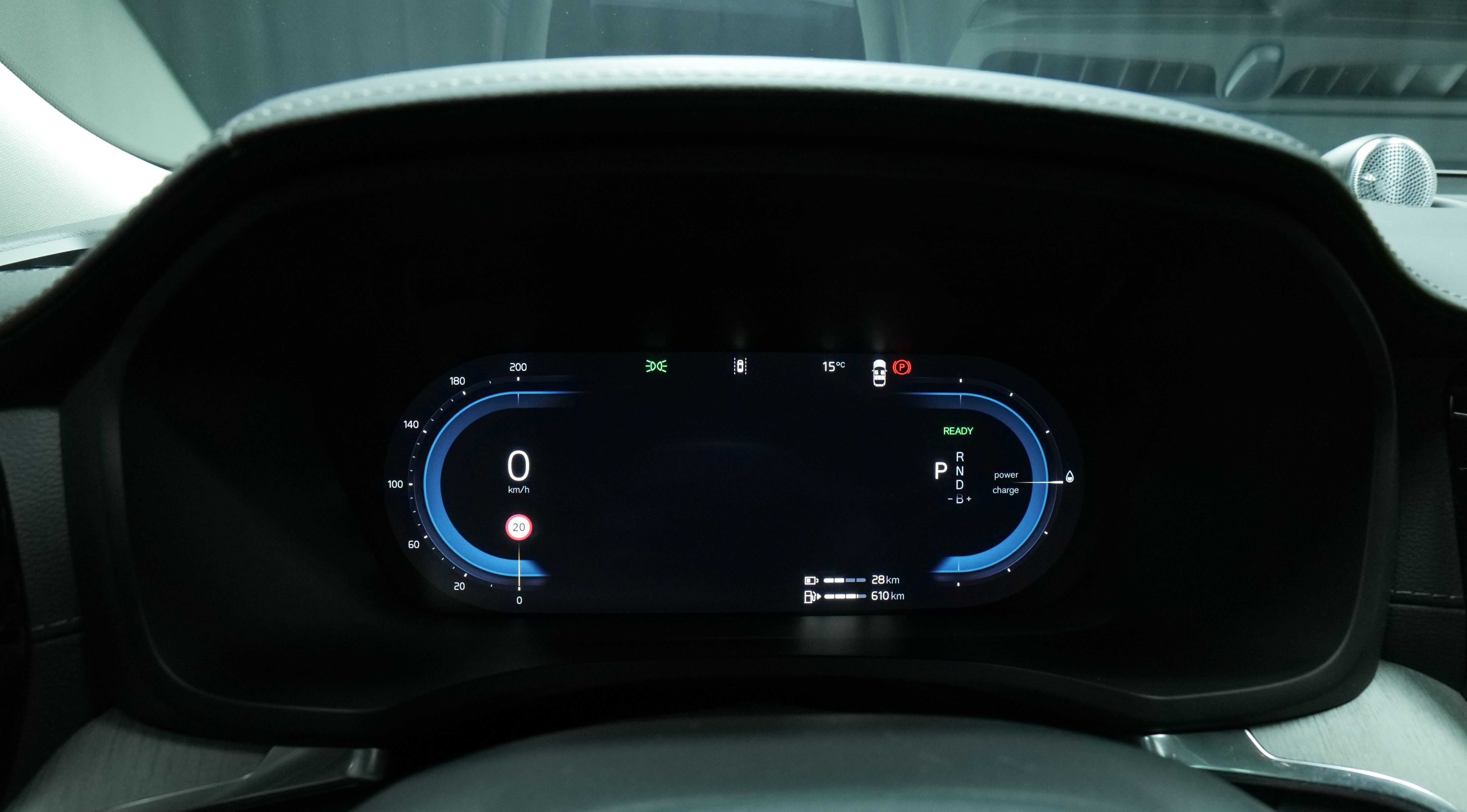 Autokuva 6 - RXJ-294