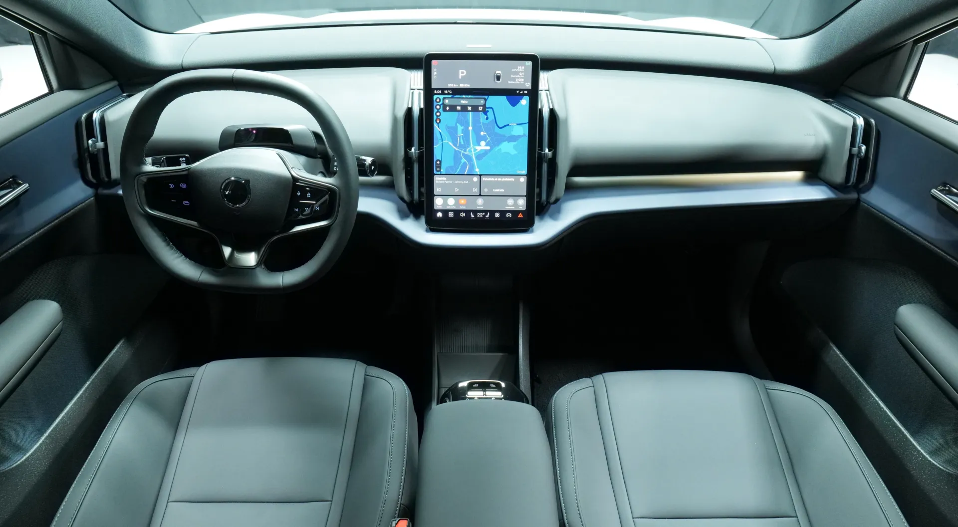 Autokuva 14 - RXJ-747