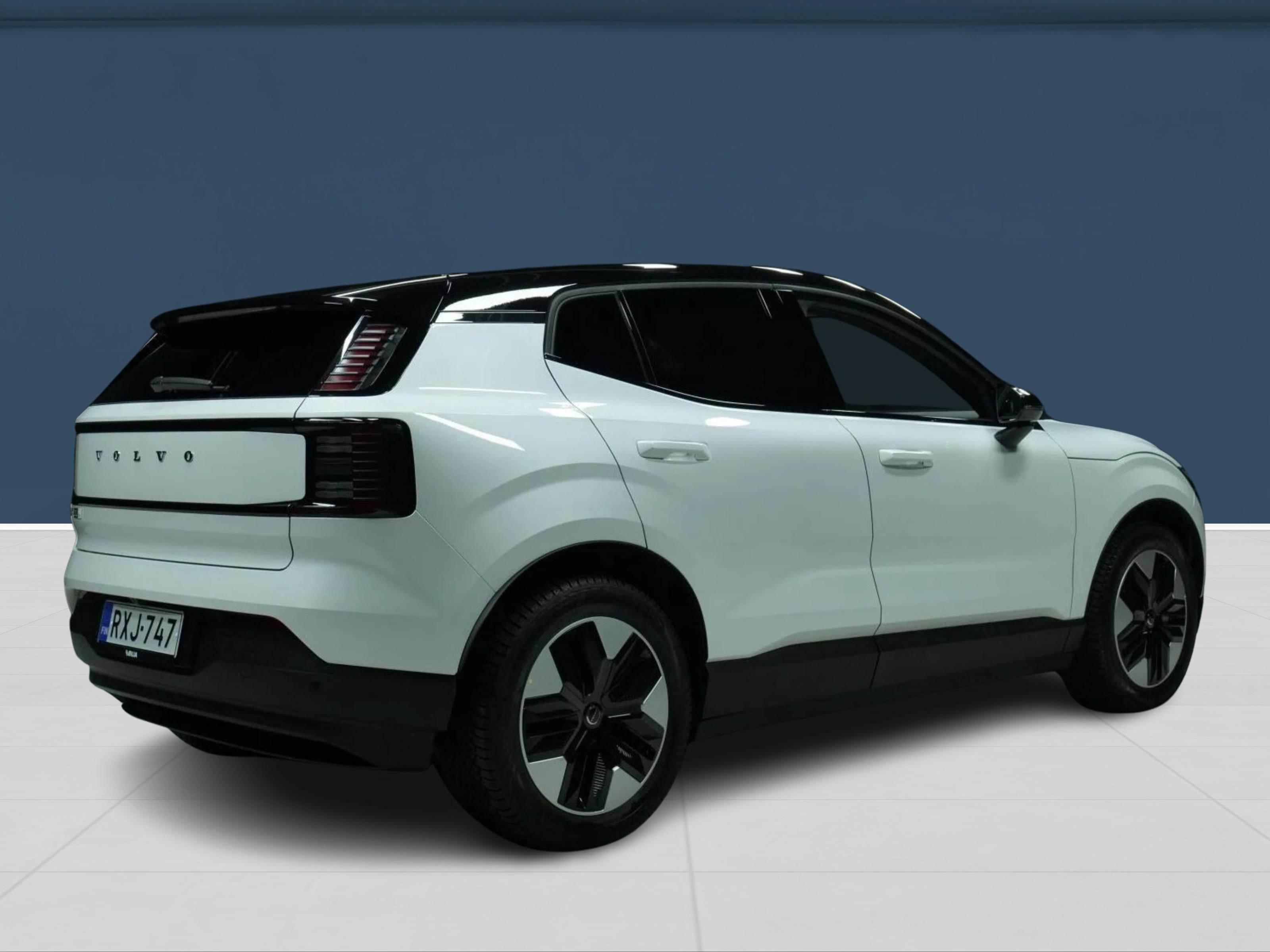 Volvo EX30 Twin Performance Plus 2025, kuva 3/18