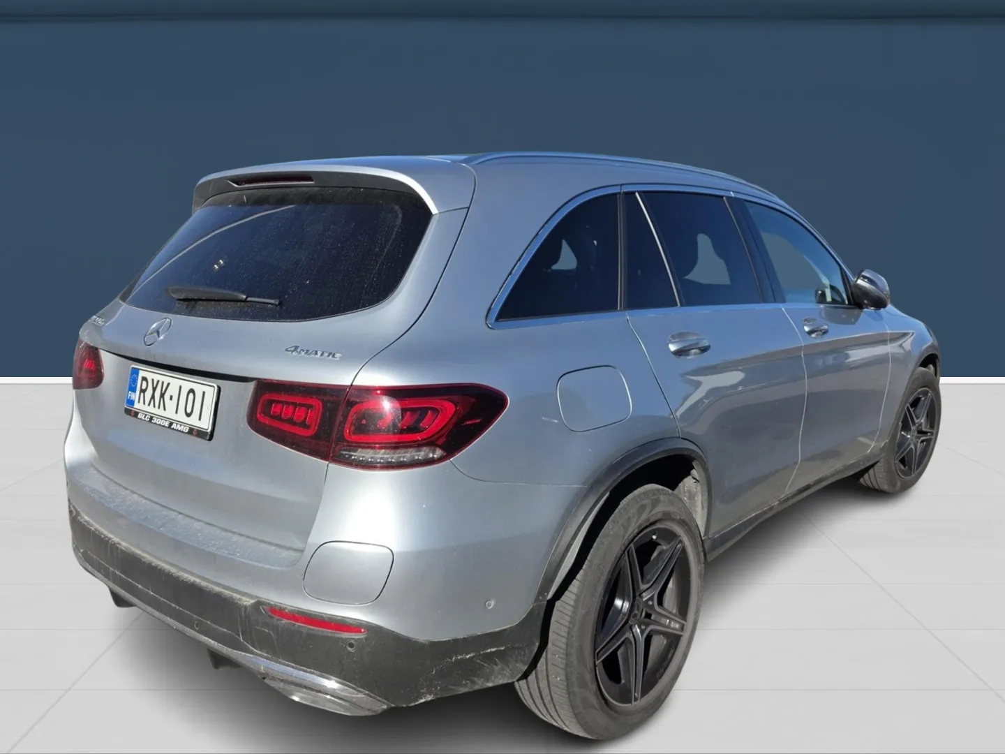 Autokuva 3 - RXK-101