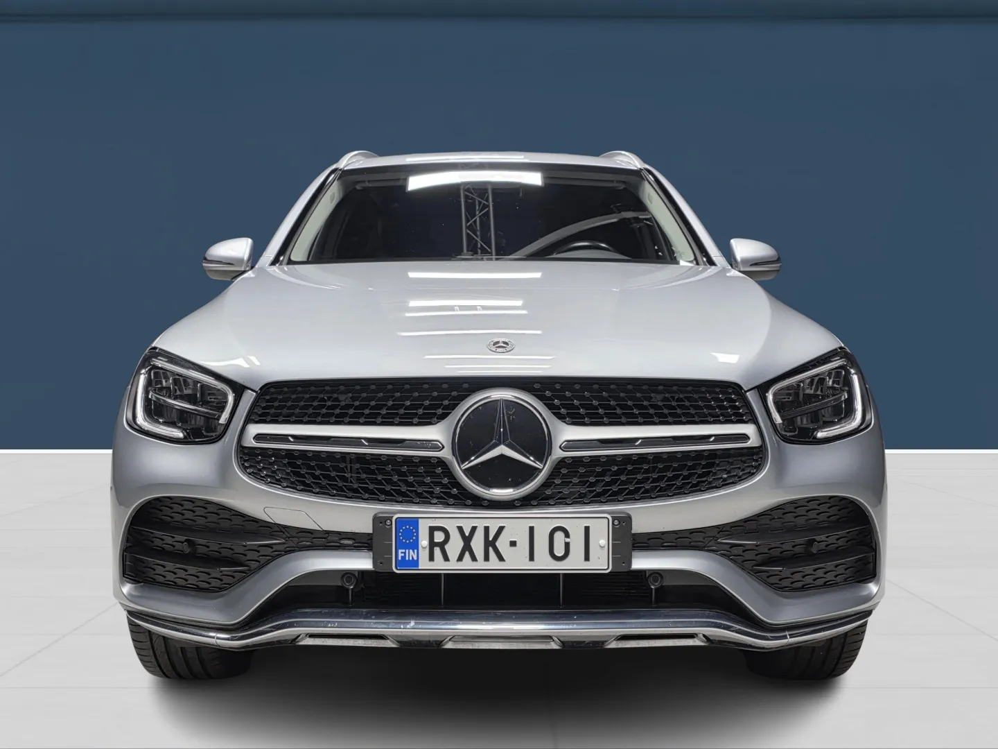 Autokuva 2 - RXK-101